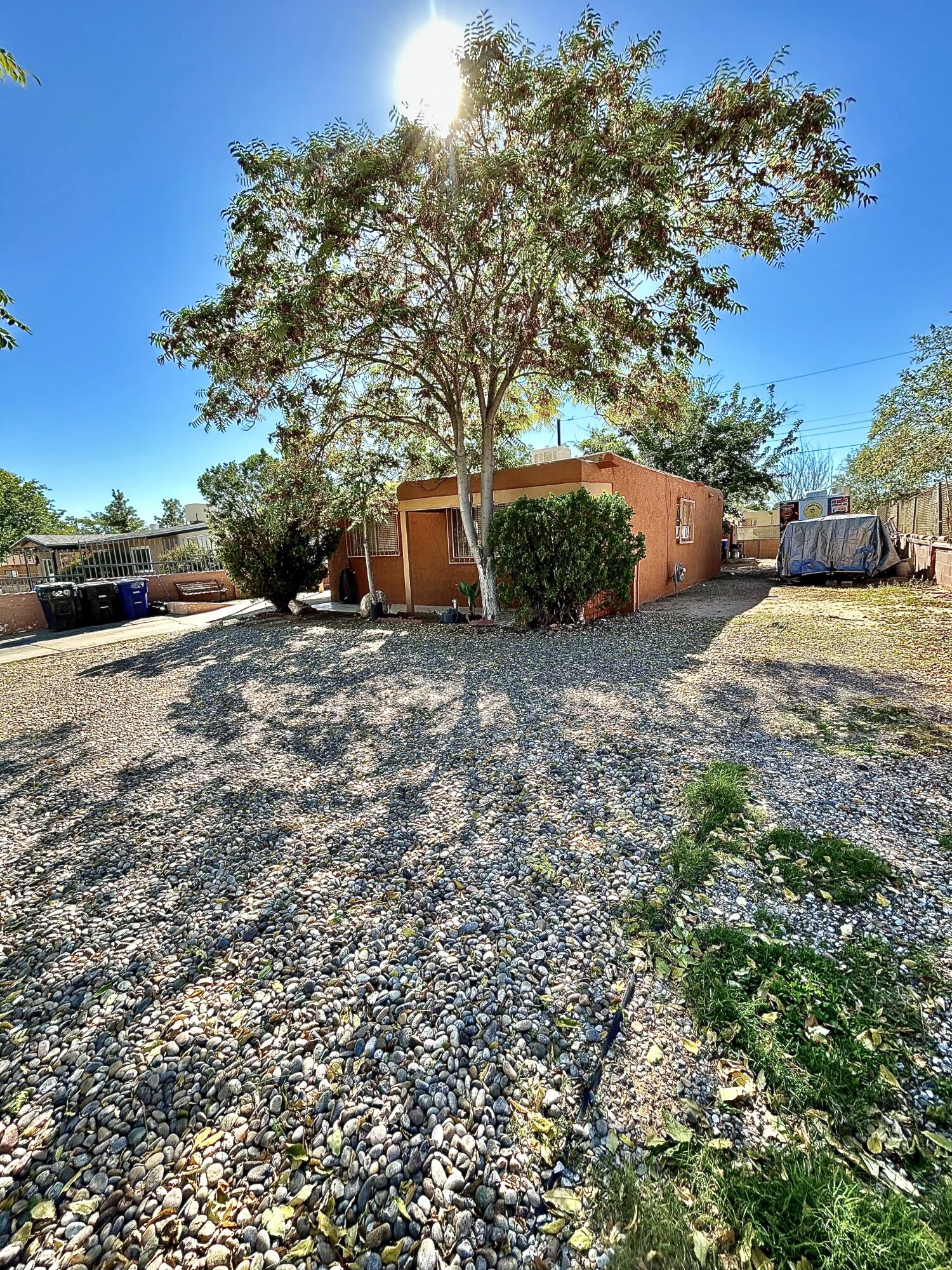 Photo 6 — 429 Merlida Street SW