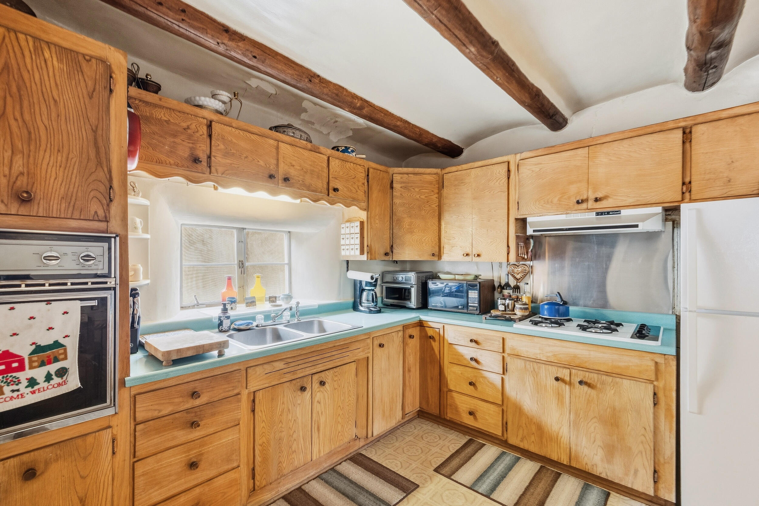 64 New Mexico 240, Ranchos de Taos, NM 87557