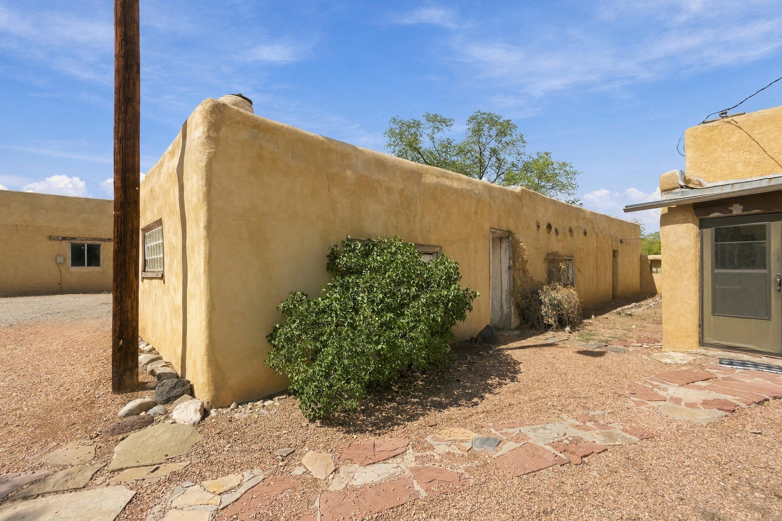 Photo 6 — 64 New Mexico 240