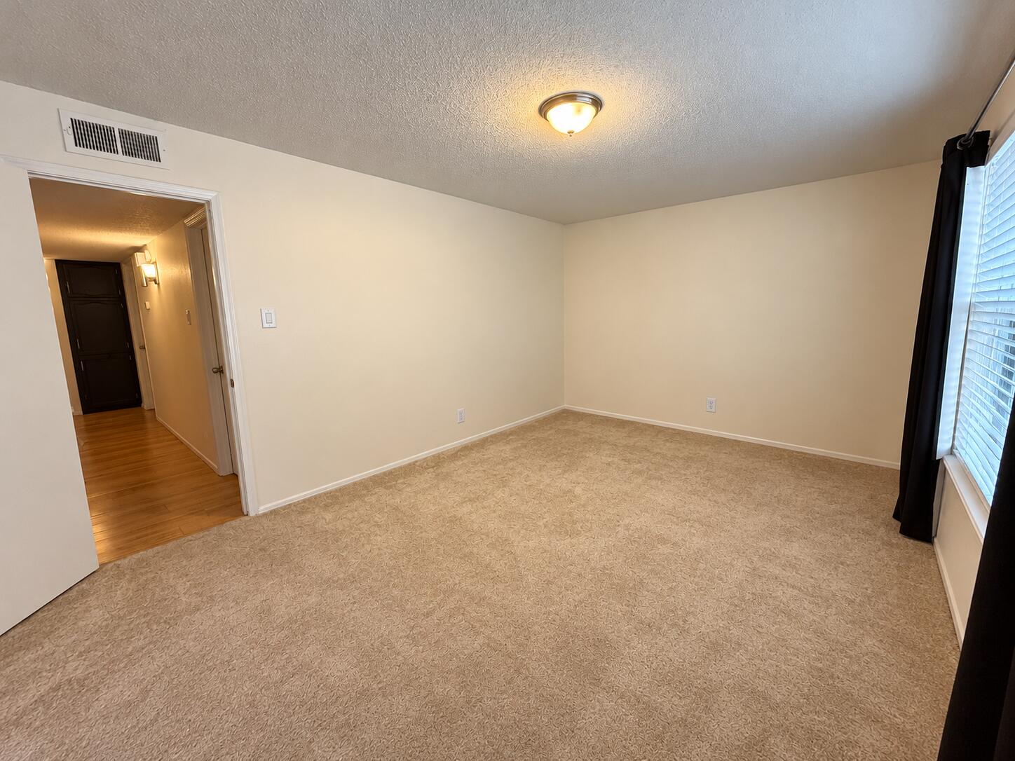 Photo 14 — 3708 Chelwood Drive NE