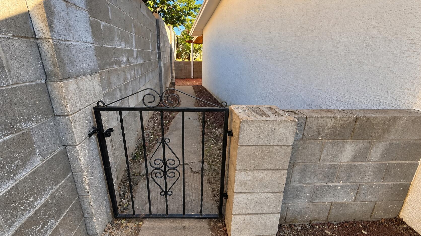 Photo 18 — 3708 Chelwood Drive NE