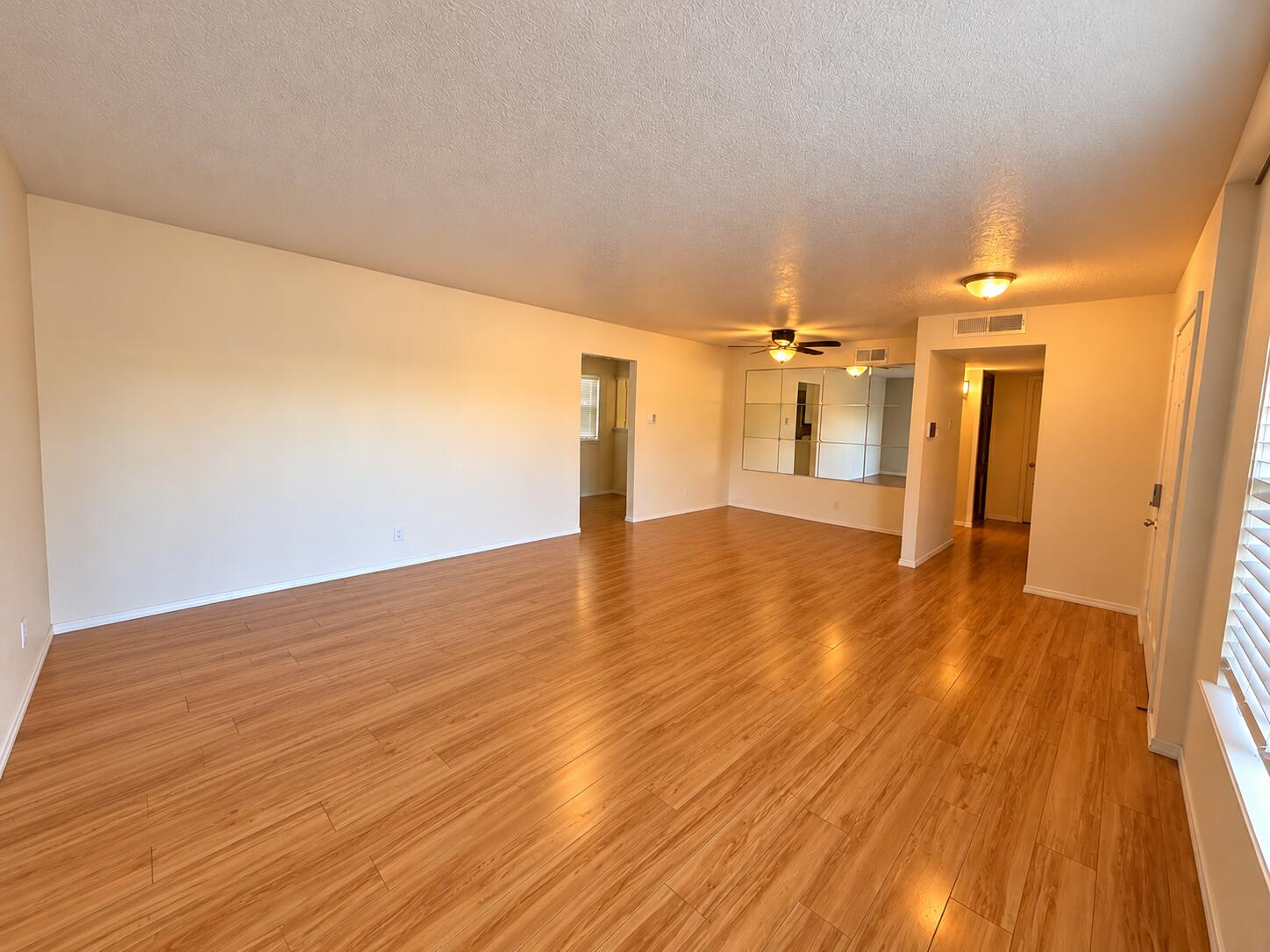 Photo 4 — 3708 Chelwood Drive NE