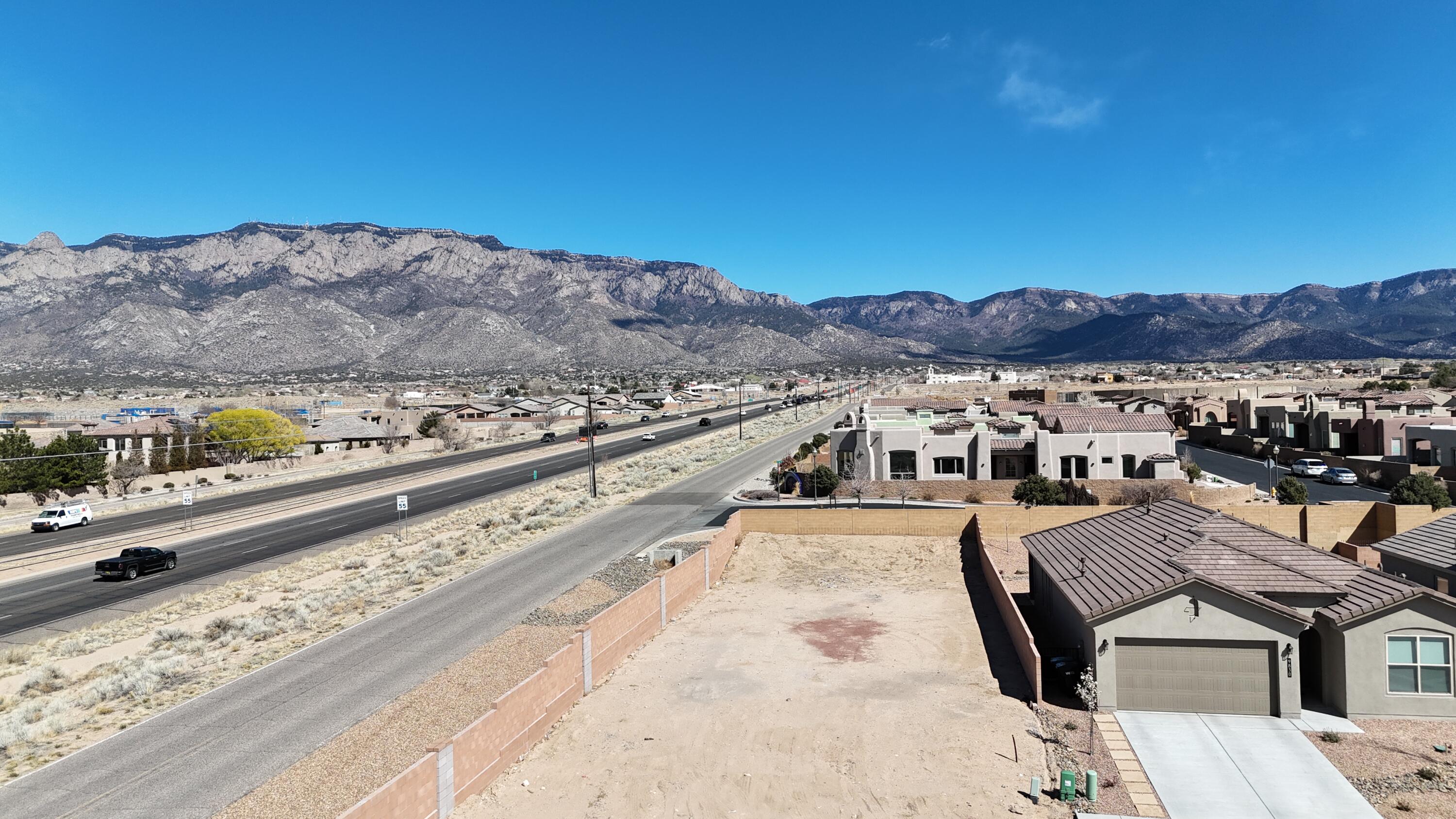 9834 Desert Lark Place NE 33, Albuquerque, NM 87122