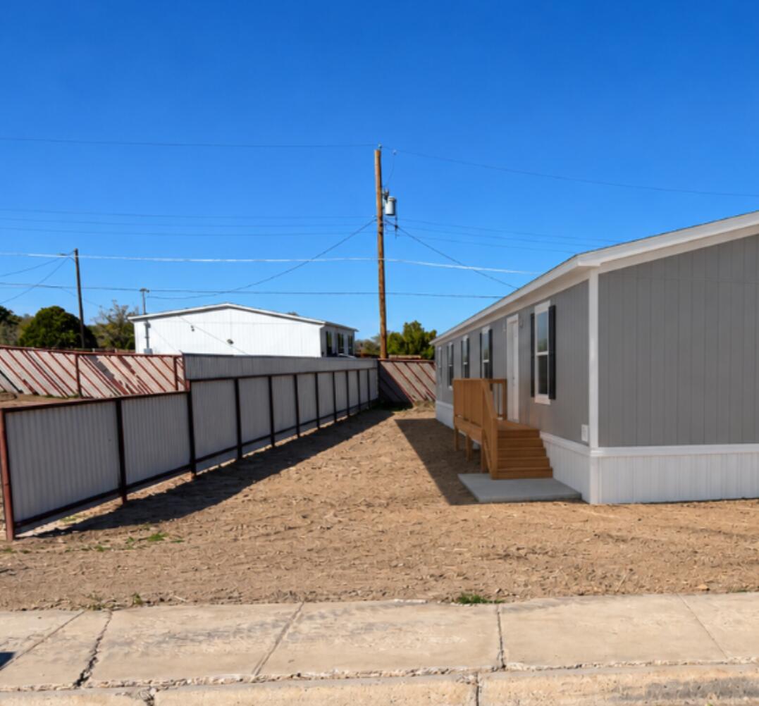 1128 W Castillo Avenue, Belen, NM 87002