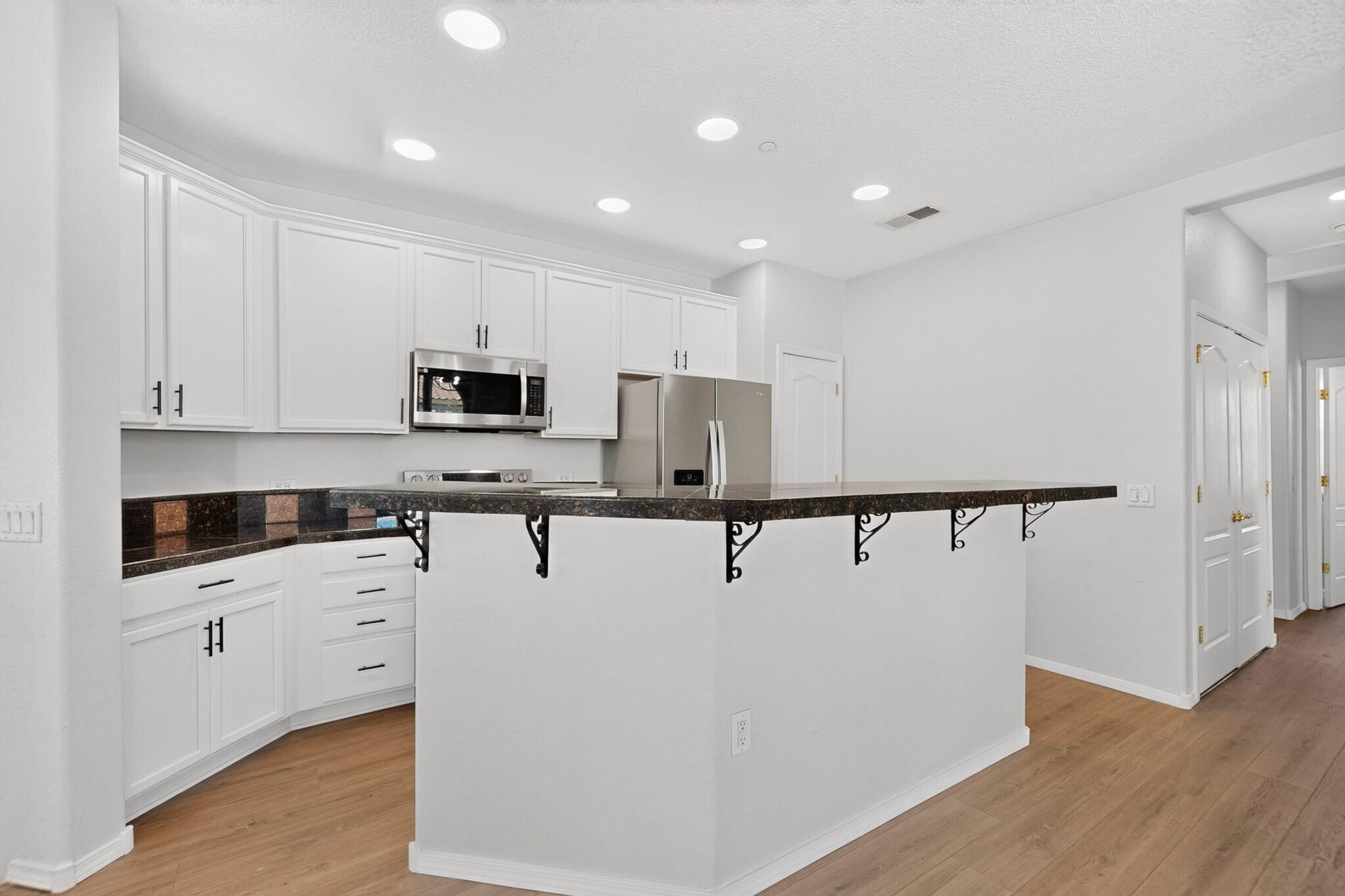 Photo 15 — 601 Menaul Boulevard NE UNIT 3601