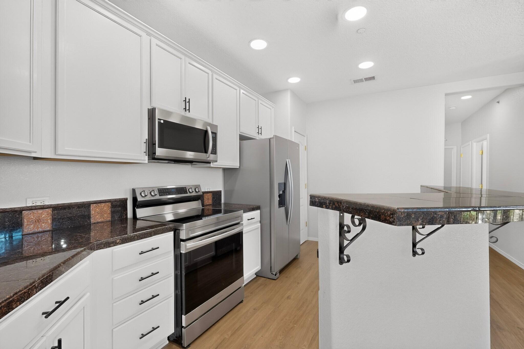 Photo 17 — 601 Menaul Boulevard NE UNIT 3601