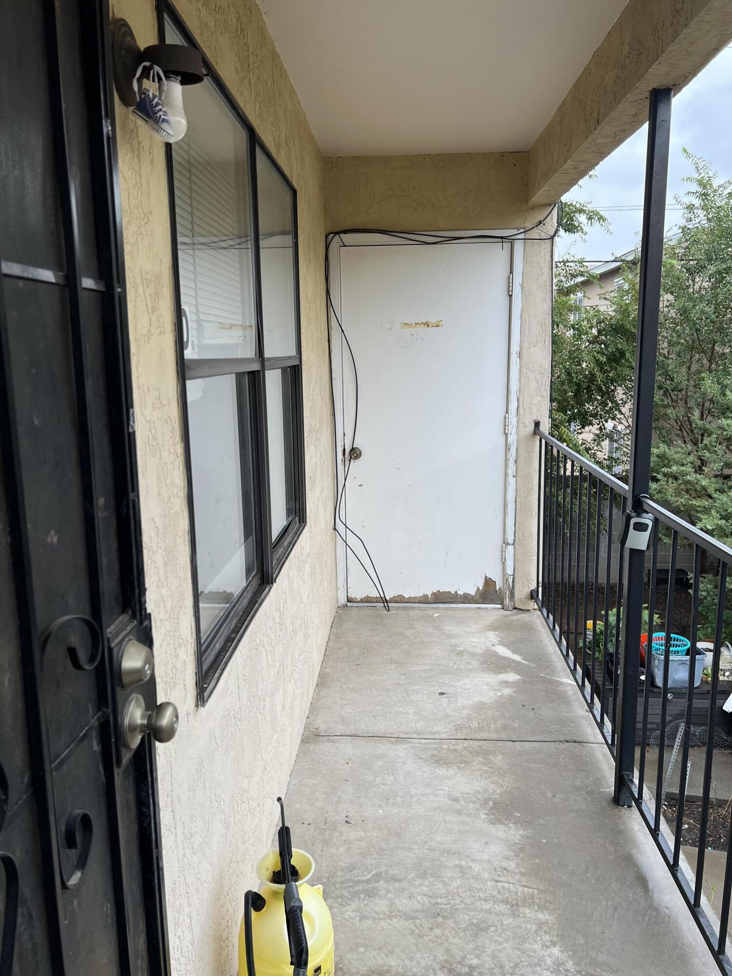 Photo 8 — 538 Ortiz Drive SE