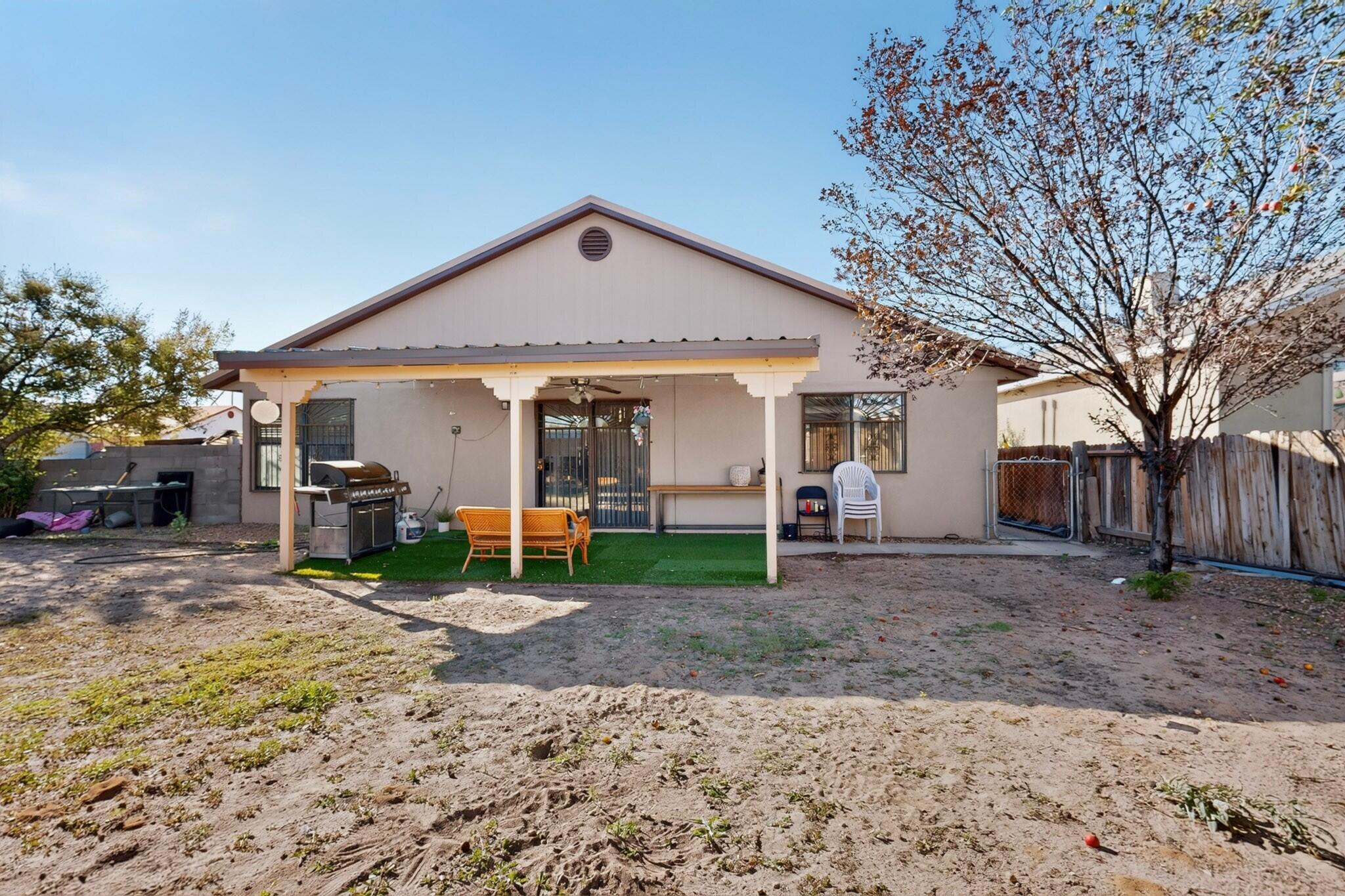 Photo 17 — 7701 Santa Maria Court NW