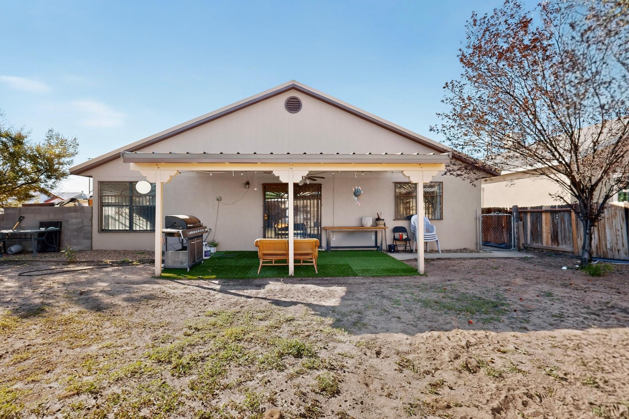 Photo 18 — 7701 Santa Maria Court NW
