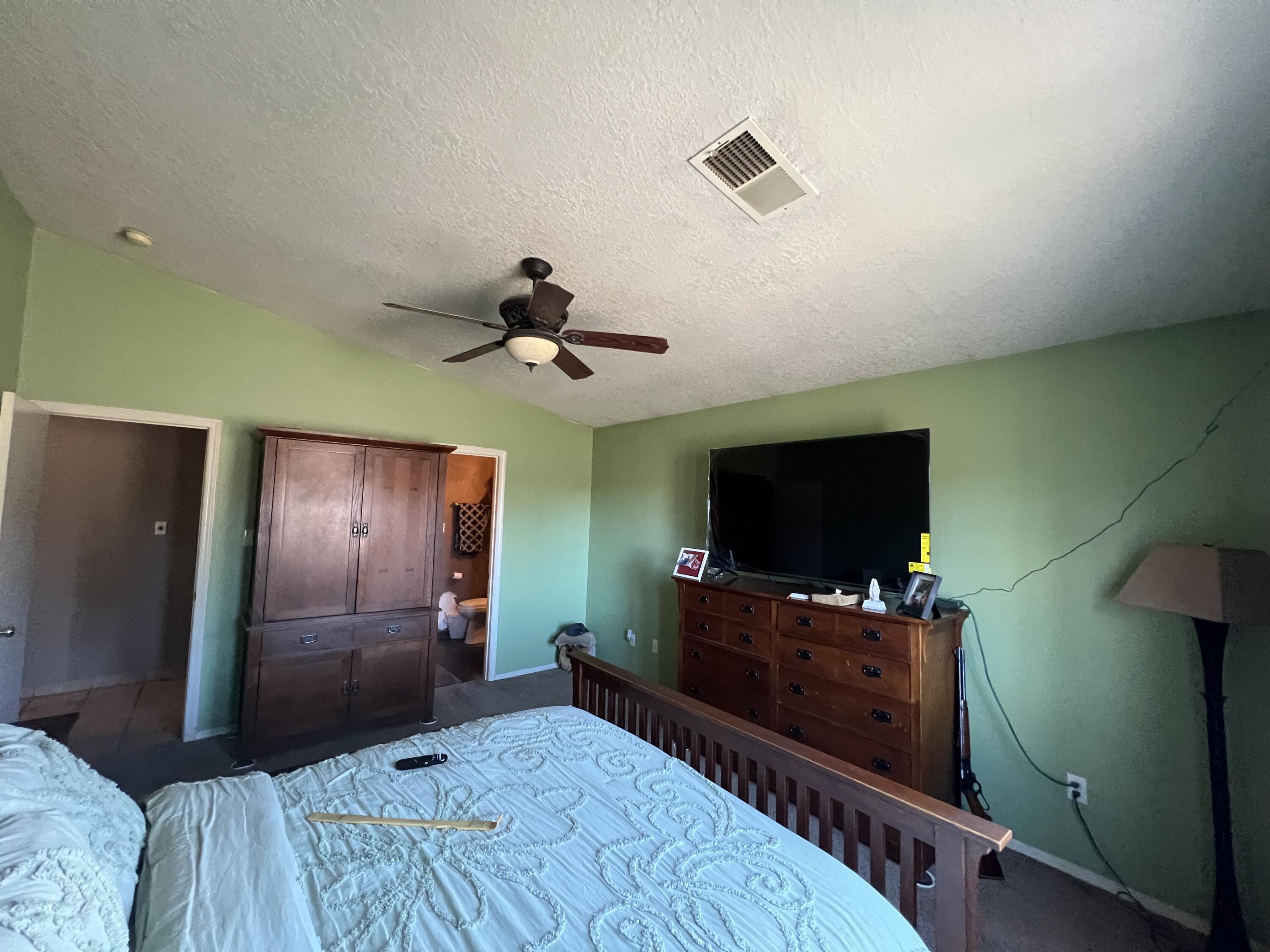 Photo 10 — 9131 Port Road NW