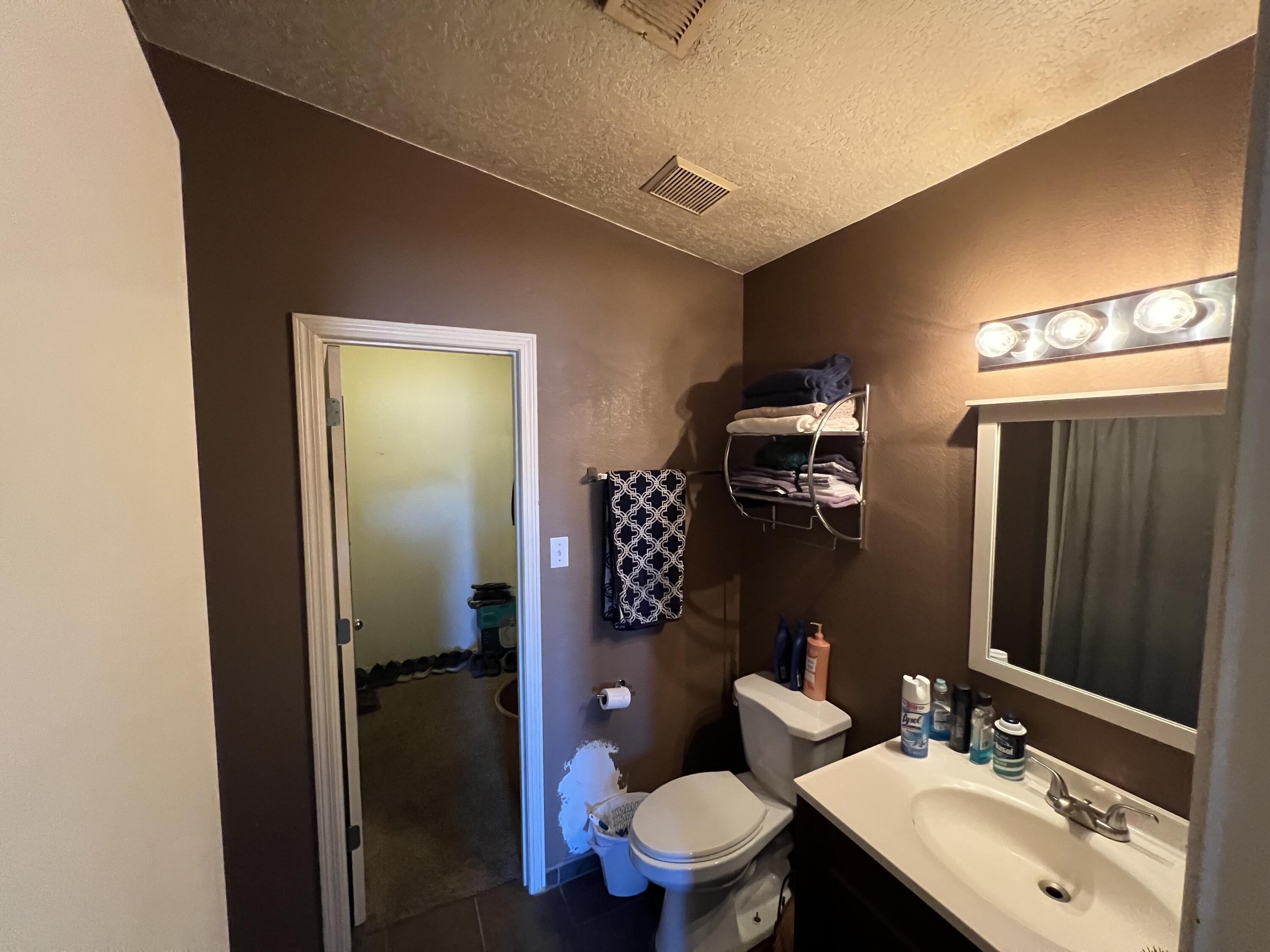 Photo 9 — 9131 Port Road NW