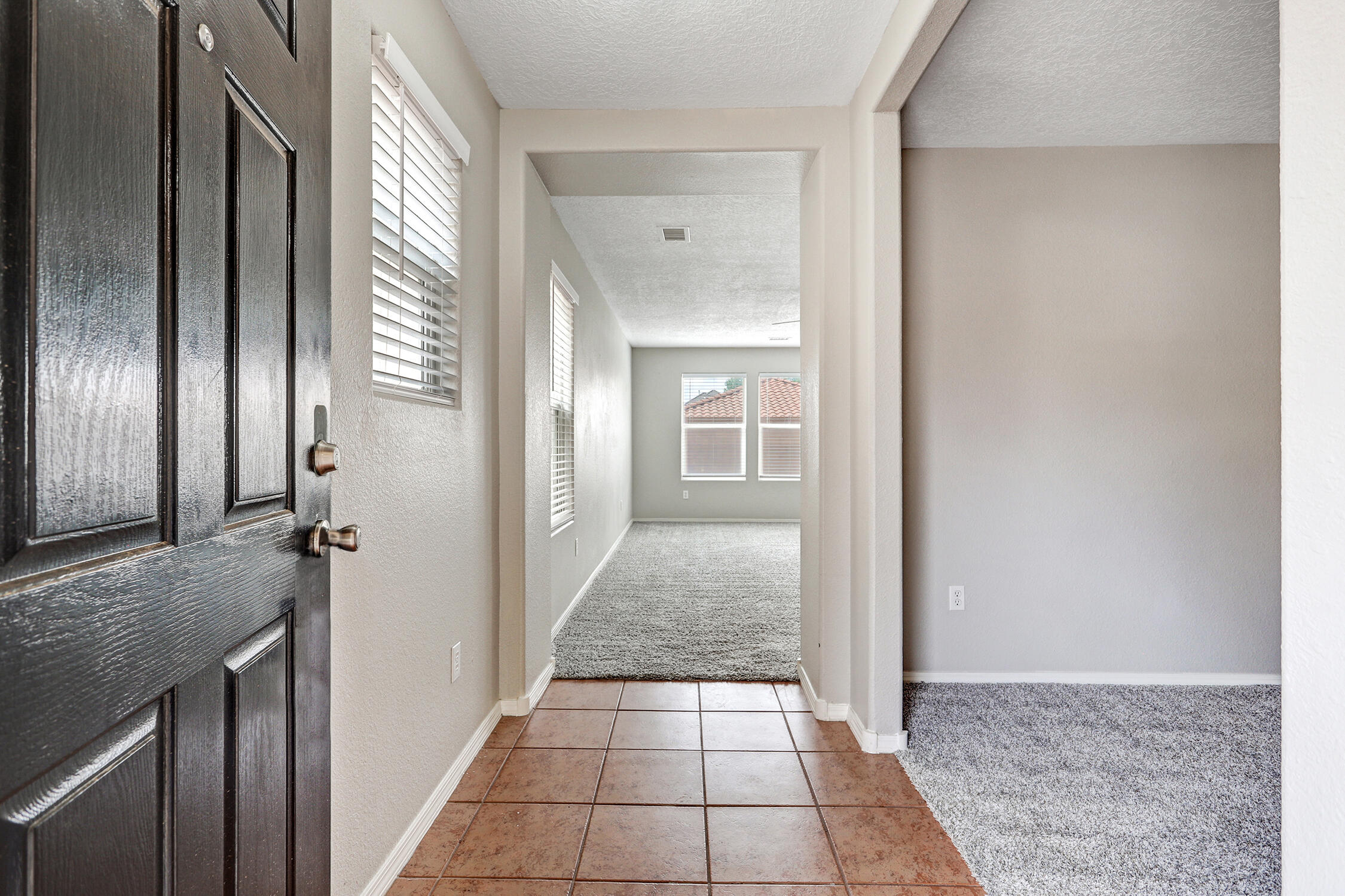 Photo 2 — 1044 Waterfall Drive NE