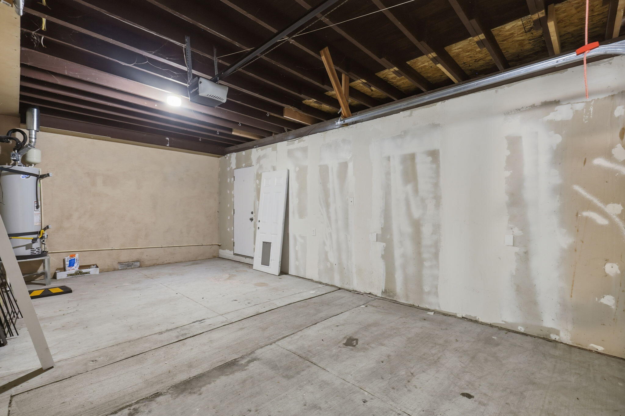 Photo 16 — 2834 Madison Street NE
