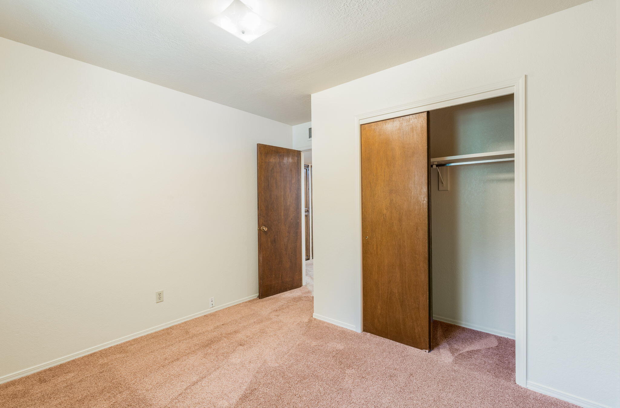 Photo 18 — 10313 Leymon Court NW