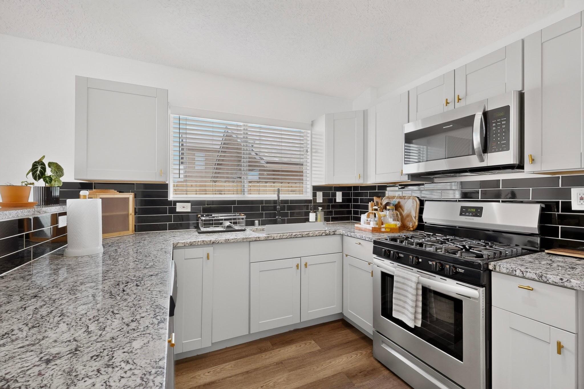 Photo 19 — 6009 Stargazer Avenue NW