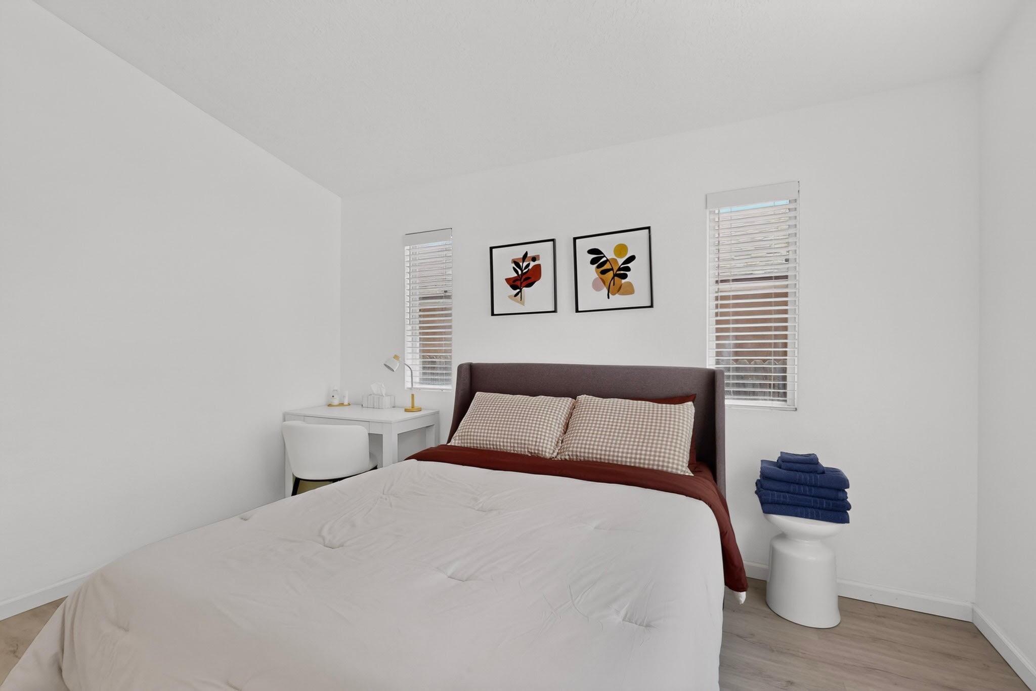 Photo 14 — 6009 Stargazer Avenue NW