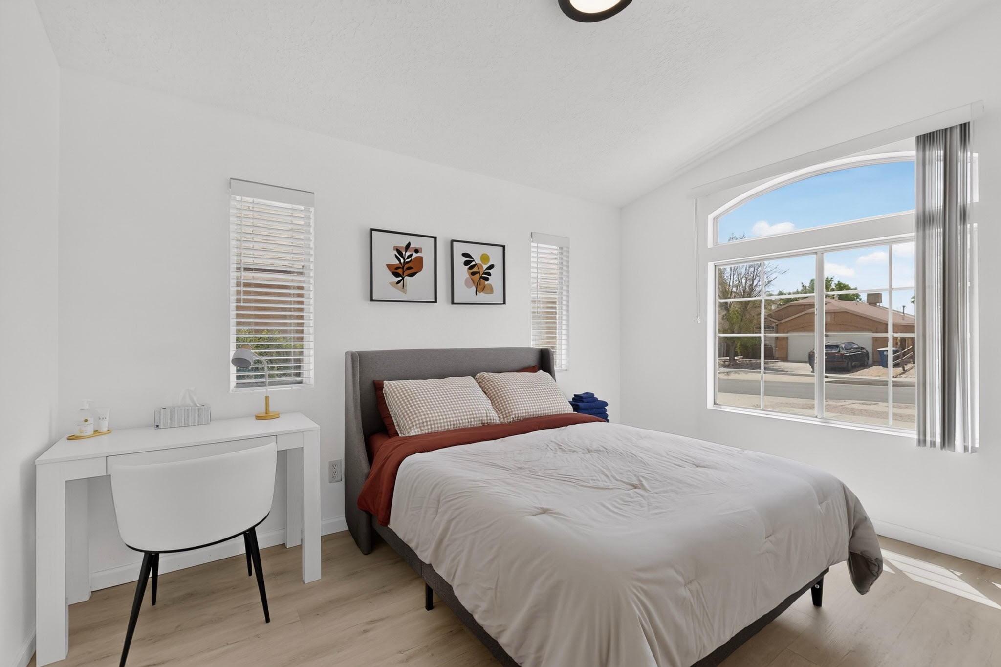 Photo 13 — 6009 Stargazer Avenue NW