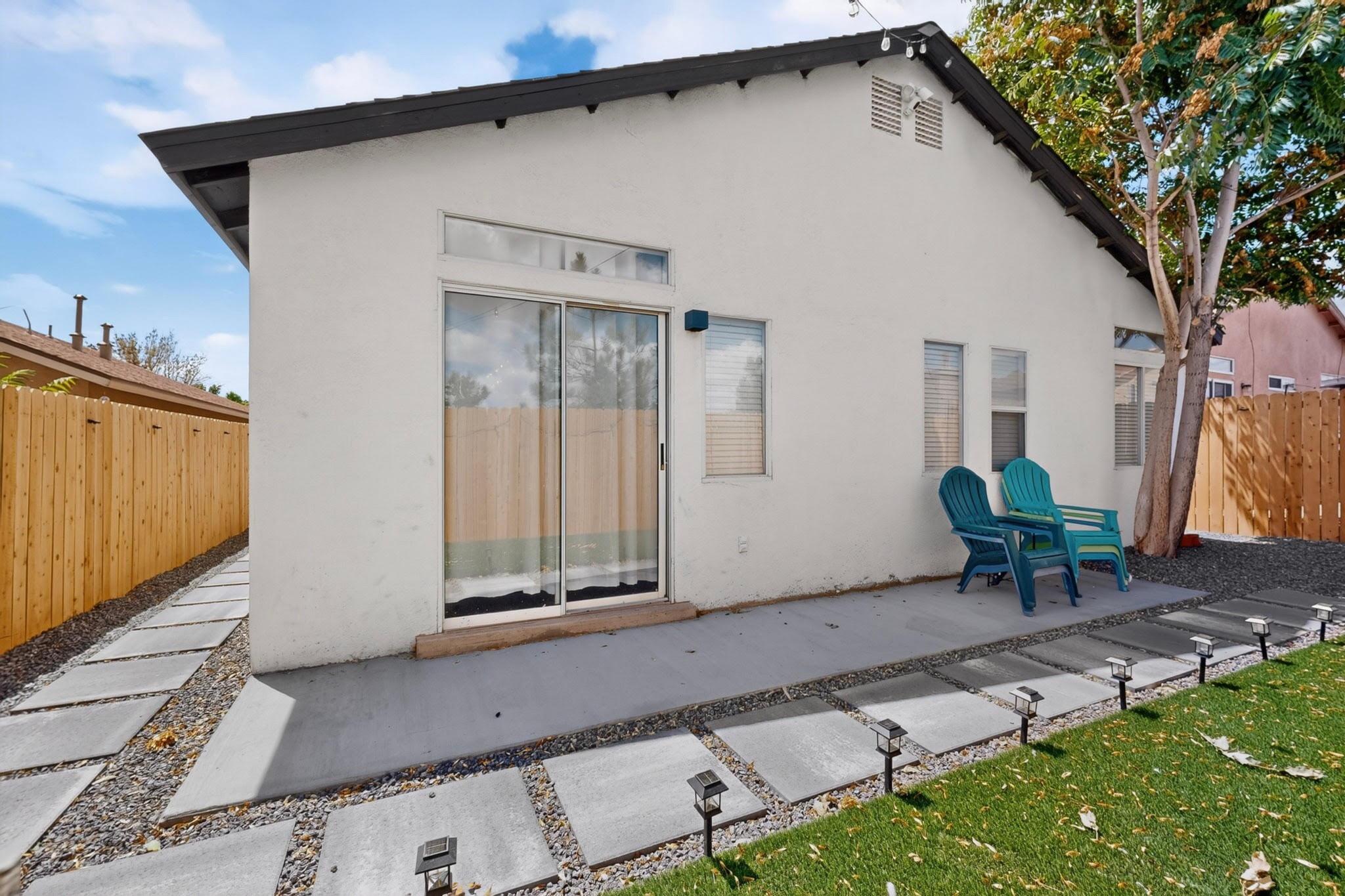 Photo 6 — 6009 Stargazer Avenue NW