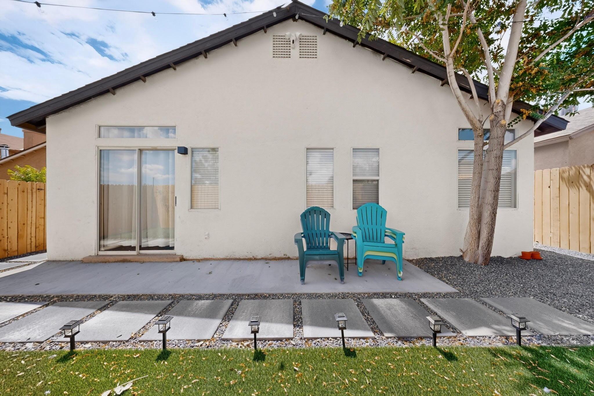 Photo 5 — 6009 Stargazer Avenue NW
