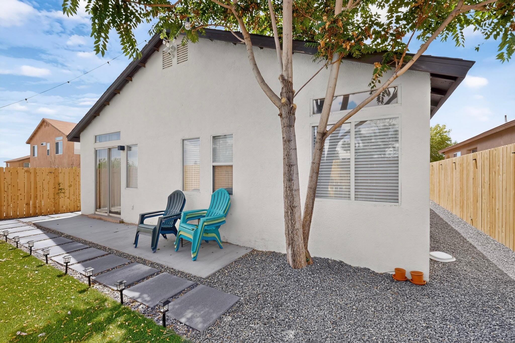 Photo 4 — 6009 Stargazer Avenue NW