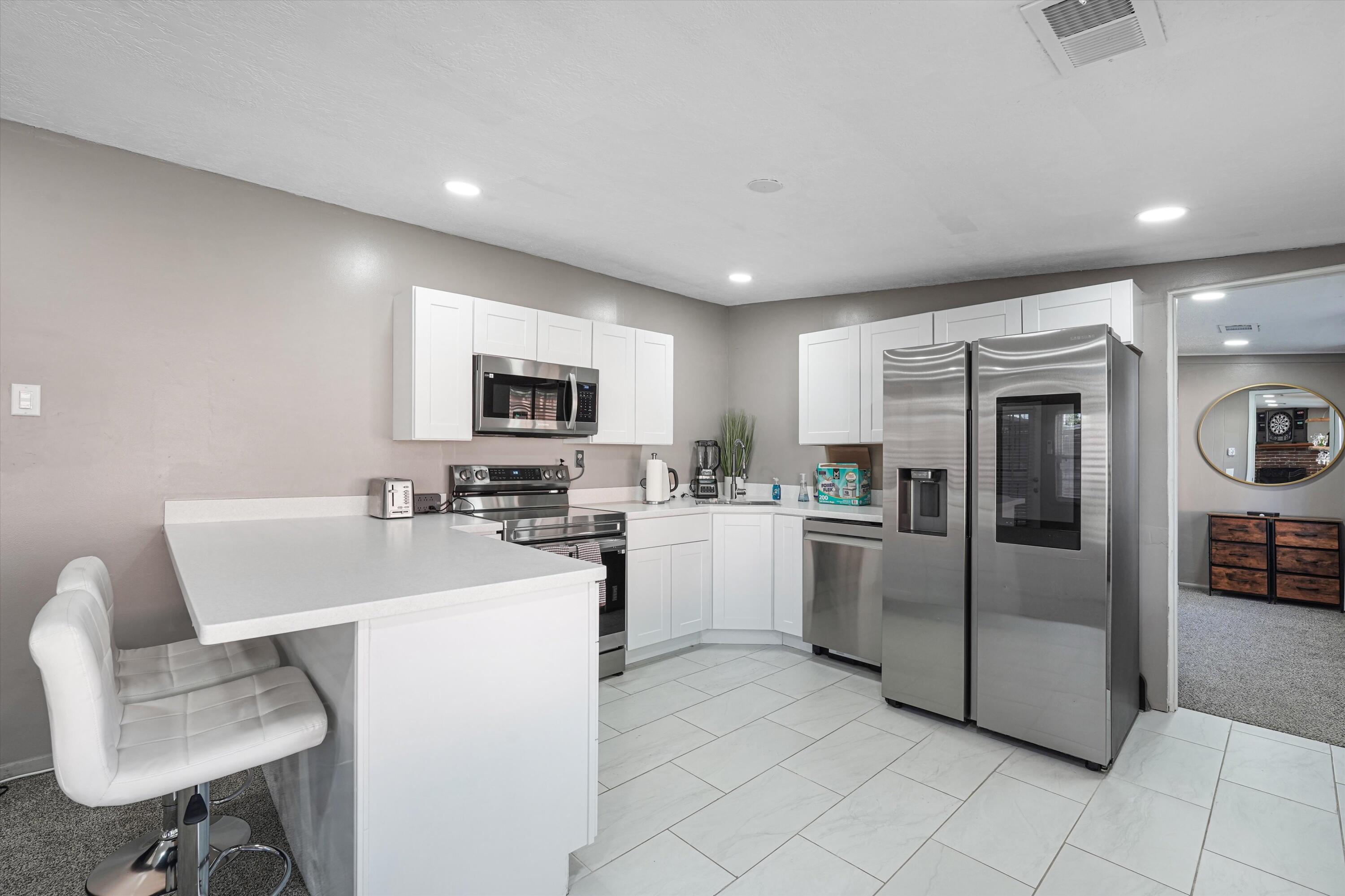 Photo 14 — 1628 Muriel Street NE