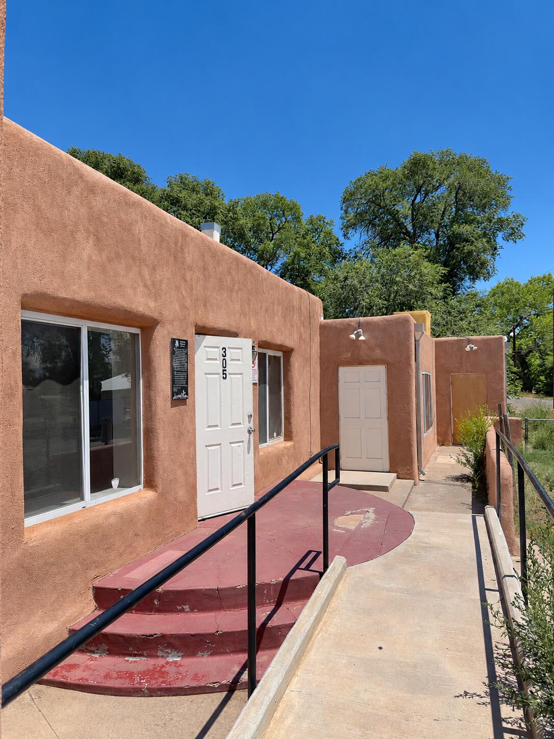 Photo 16 — 305 Lagunitas Lane SW