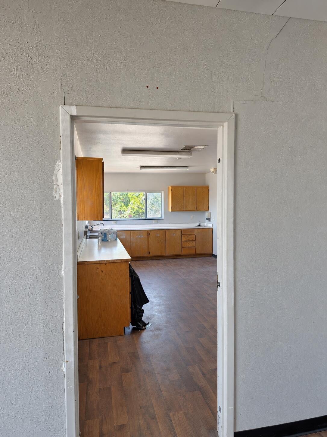 Photo 13 — 305 Lagunitas Lane SW