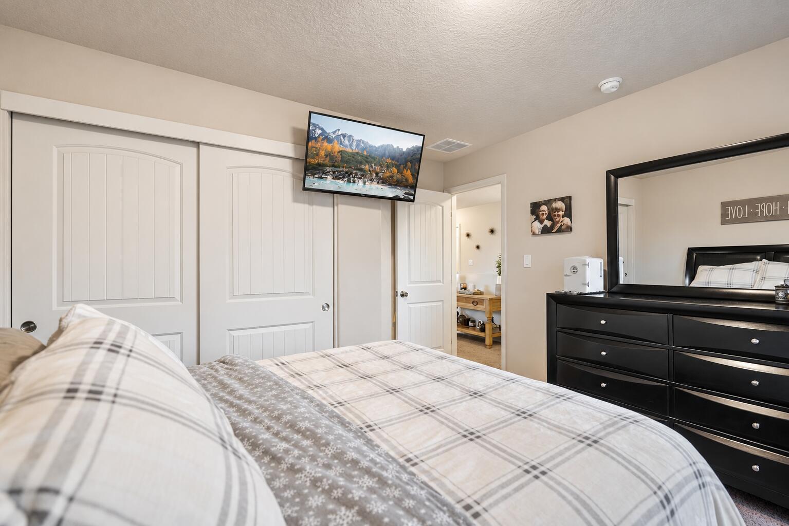 Photo 15 — 6562 Anasazi Ridge Avenue NW