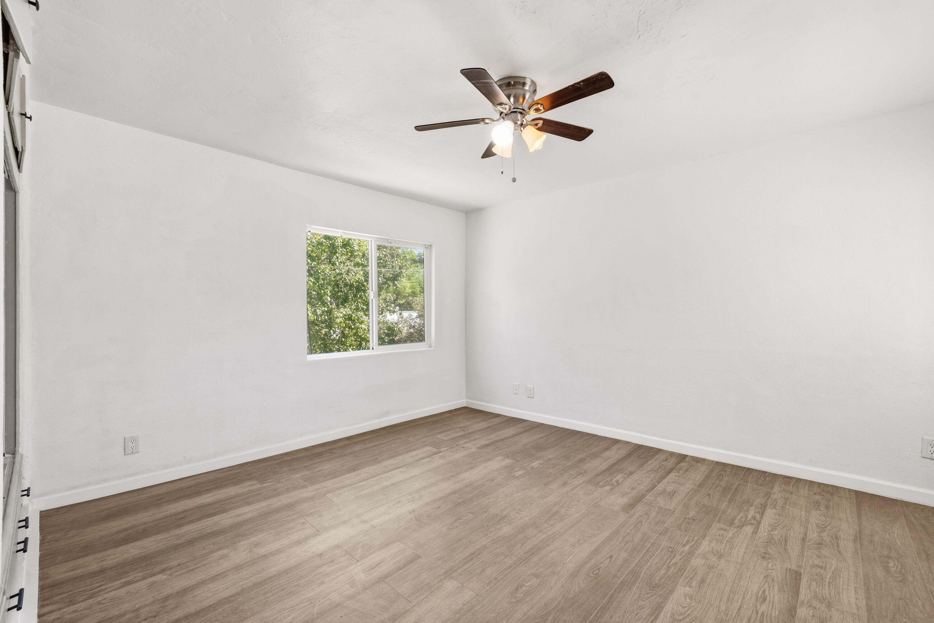 Photo 18 — 216 57th Street NW