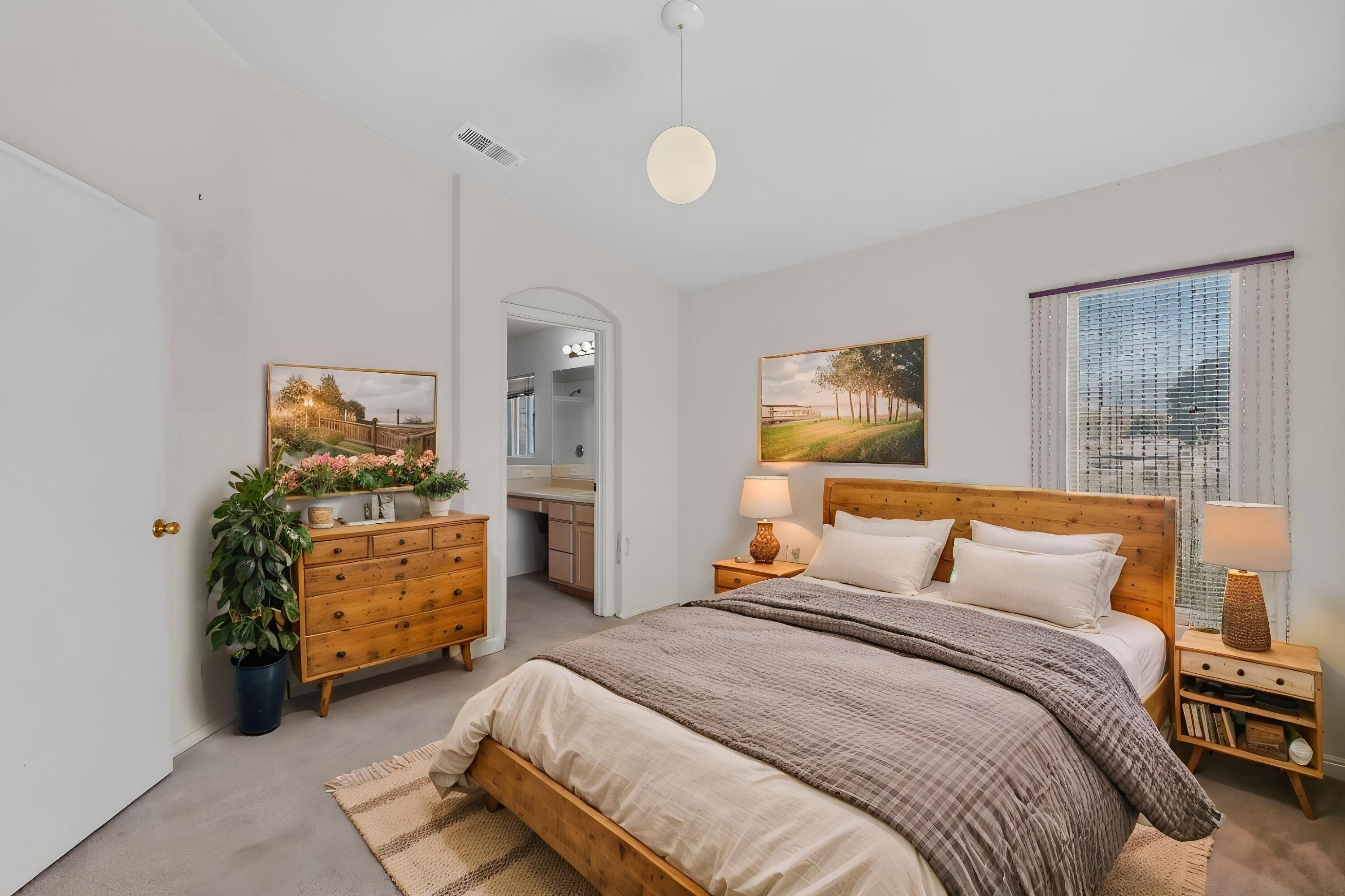 Photo 19 — 6501 San Antonio Drive NE UNIT 1001