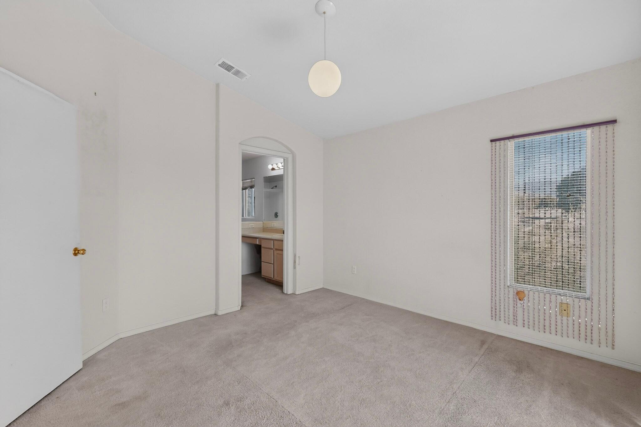 Photo 18 — 6501 San Antonio Drive NE UNIT 1001