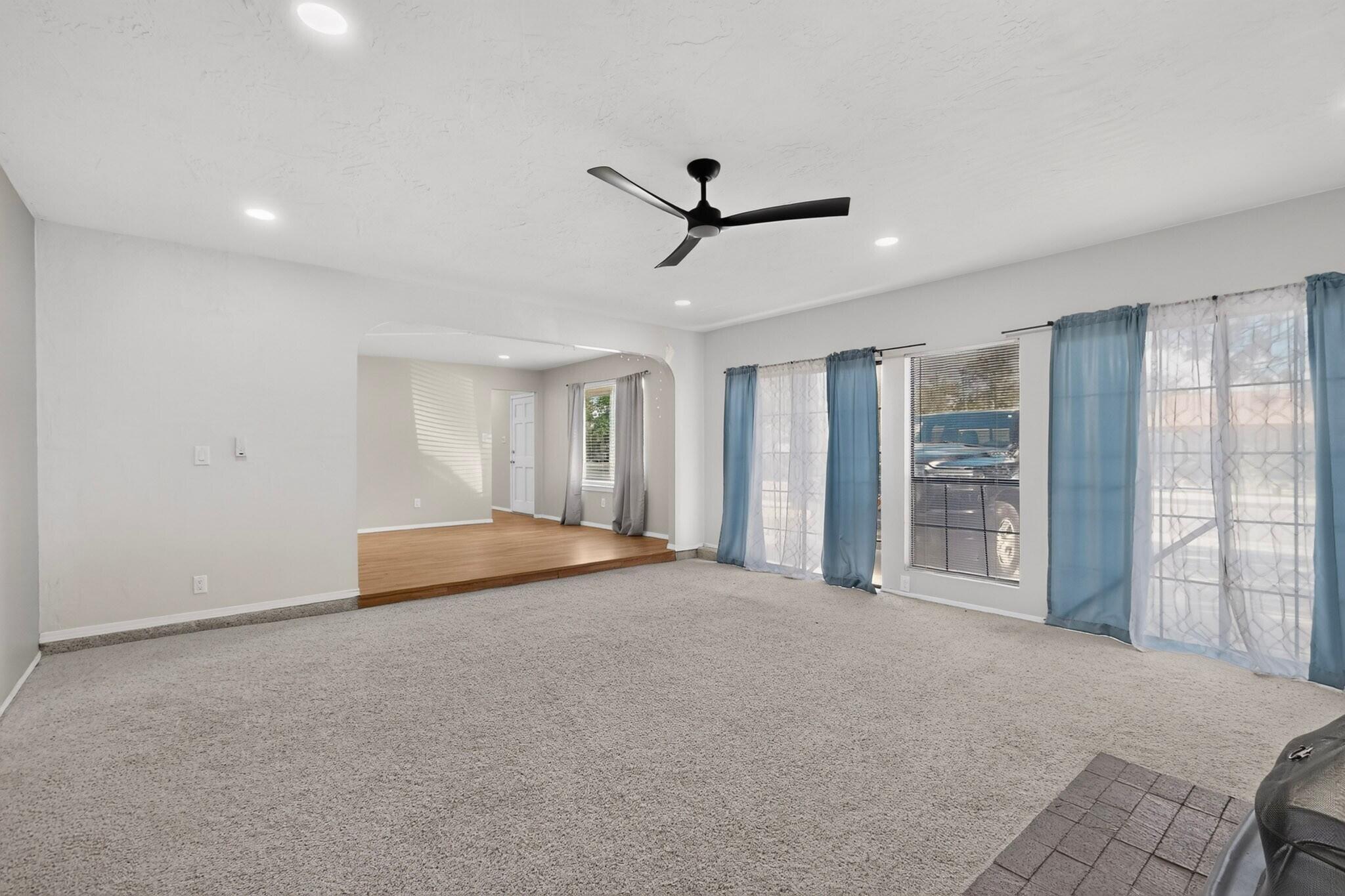 Photo 18 — 5901 Hayes Drive NW
