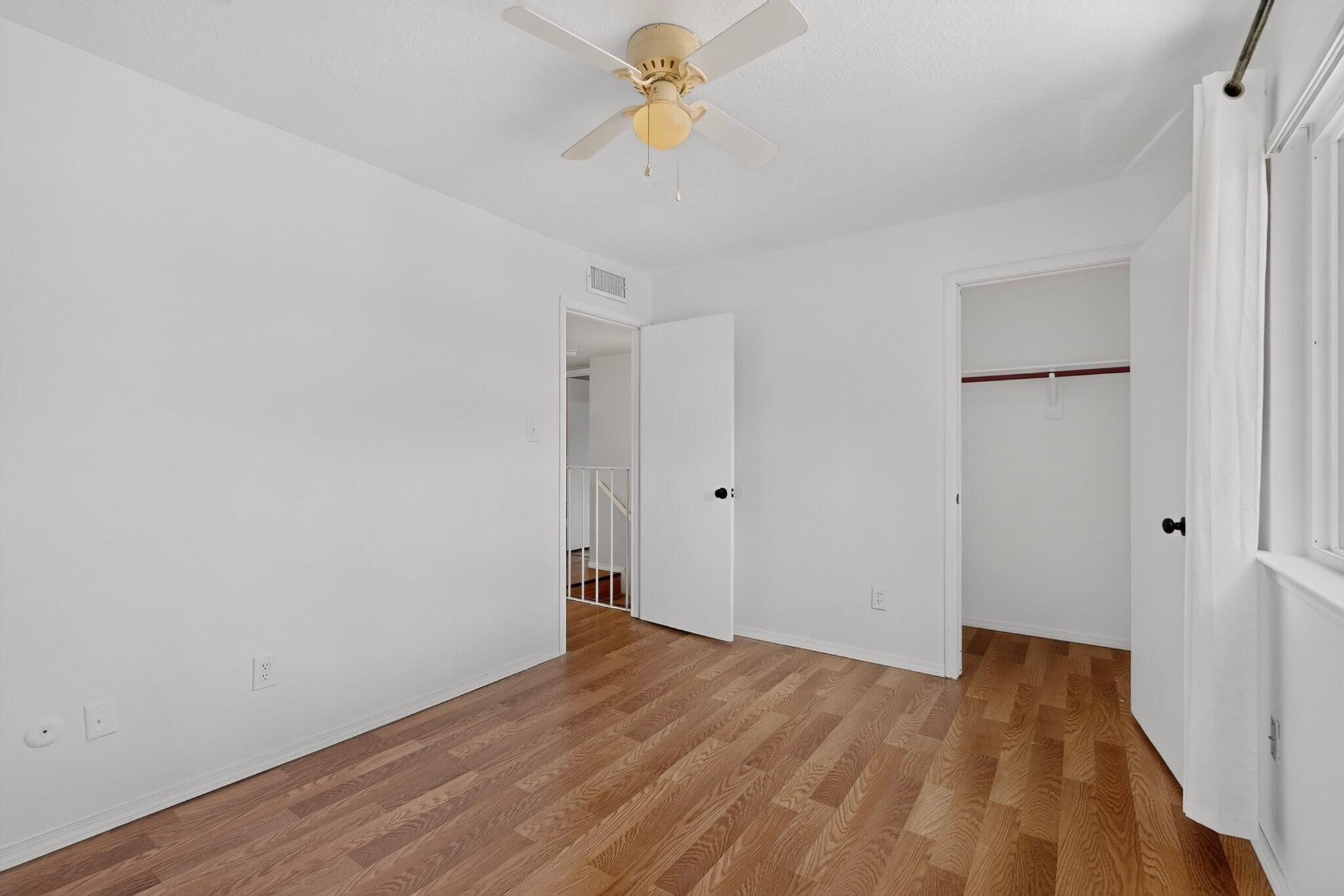 Photo 2 — 5901 Hayes Drive NW