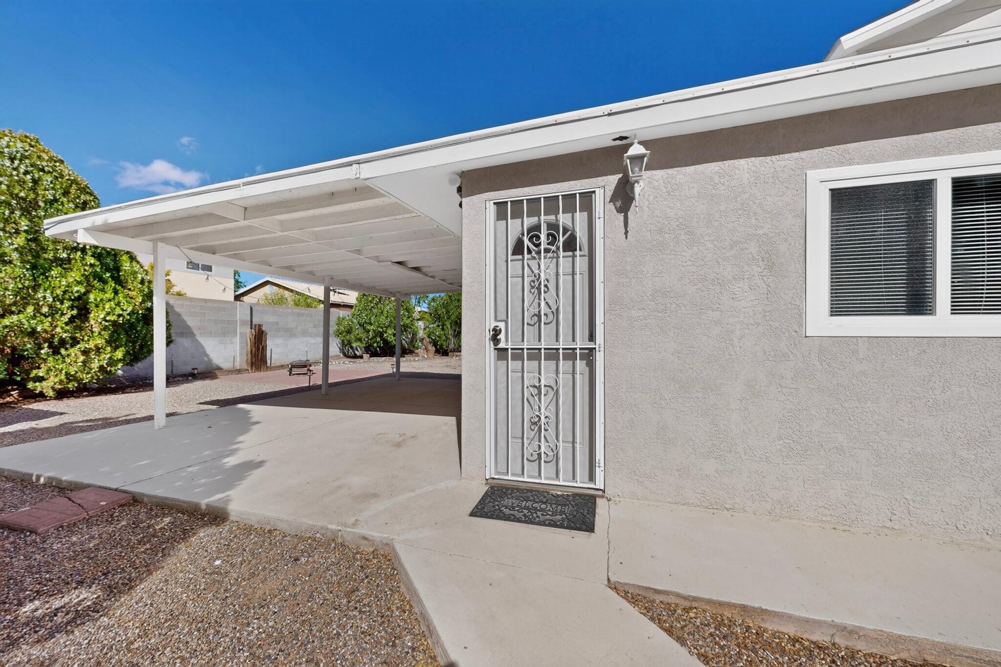 Photo 5 — 5901 Hayes Drive NW