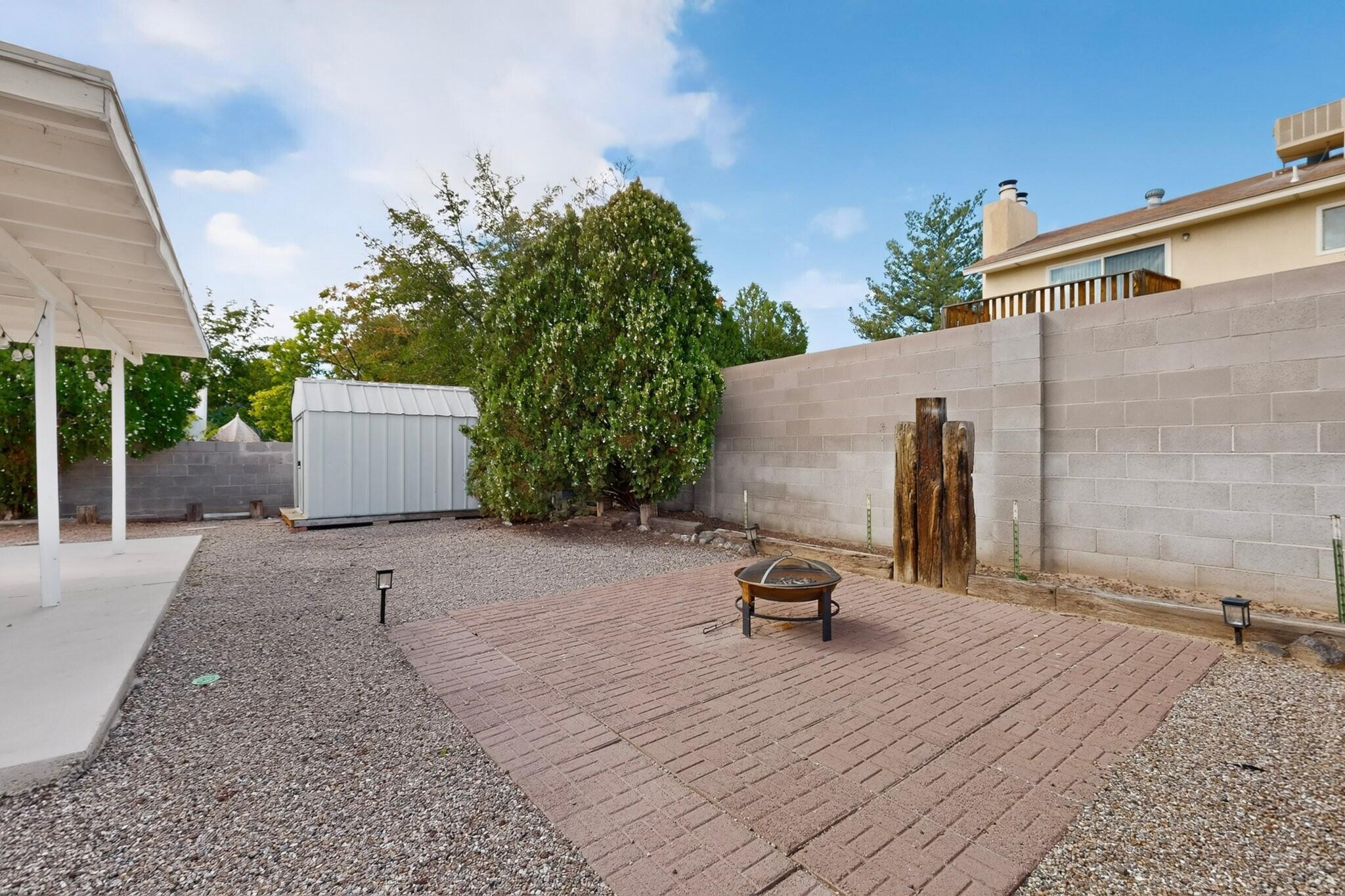 Photo 10 — 5901 Hayes Drive NW