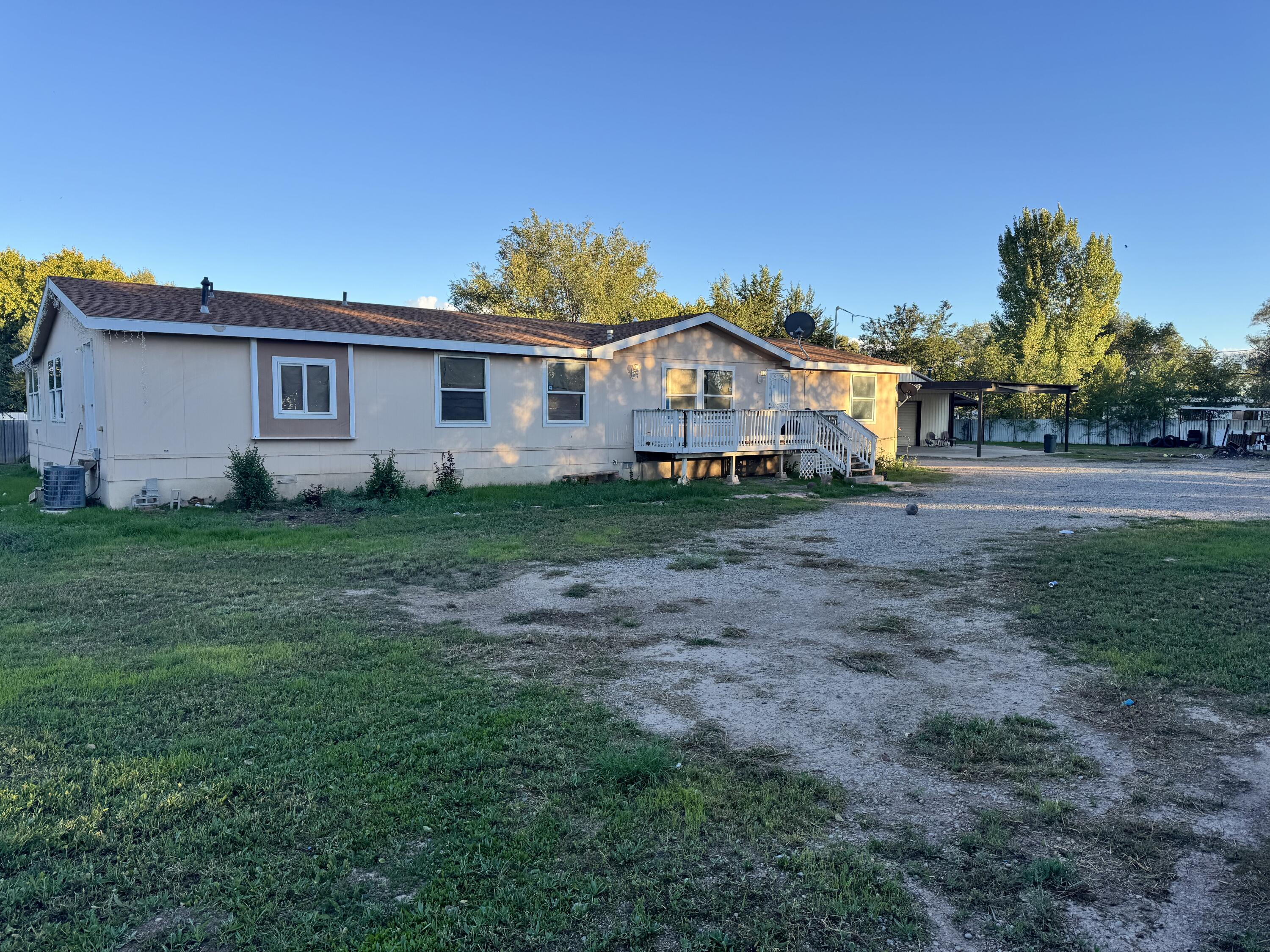1 Lori Ann Lane, Belen, NM 87002
