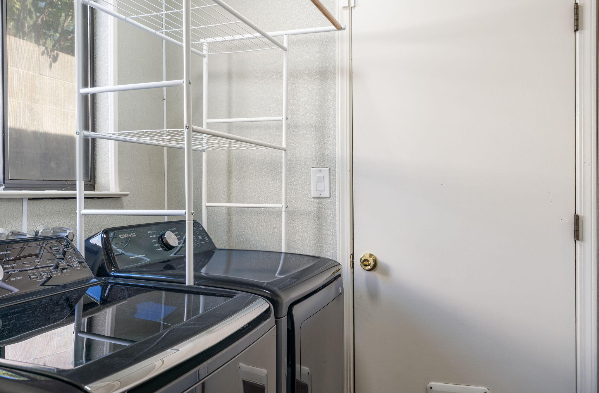 Photo 14 — 6713 Rustler Road NW