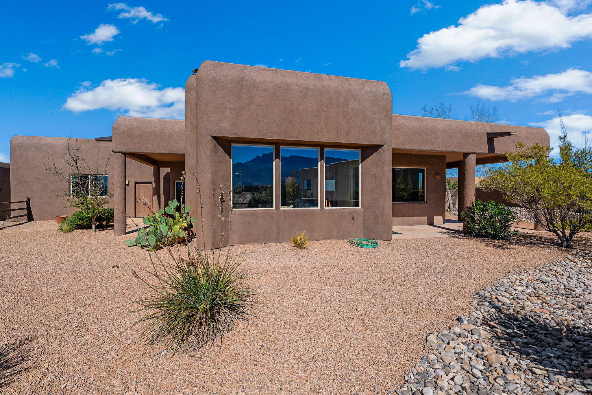 Photo 13 — 11 Mimbres Court