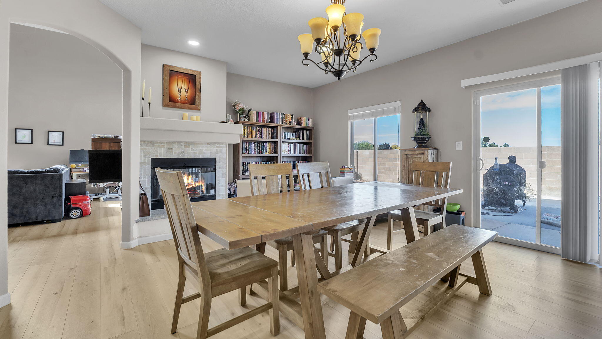 Photo 6 — 5855 Ermemin Avenue NW