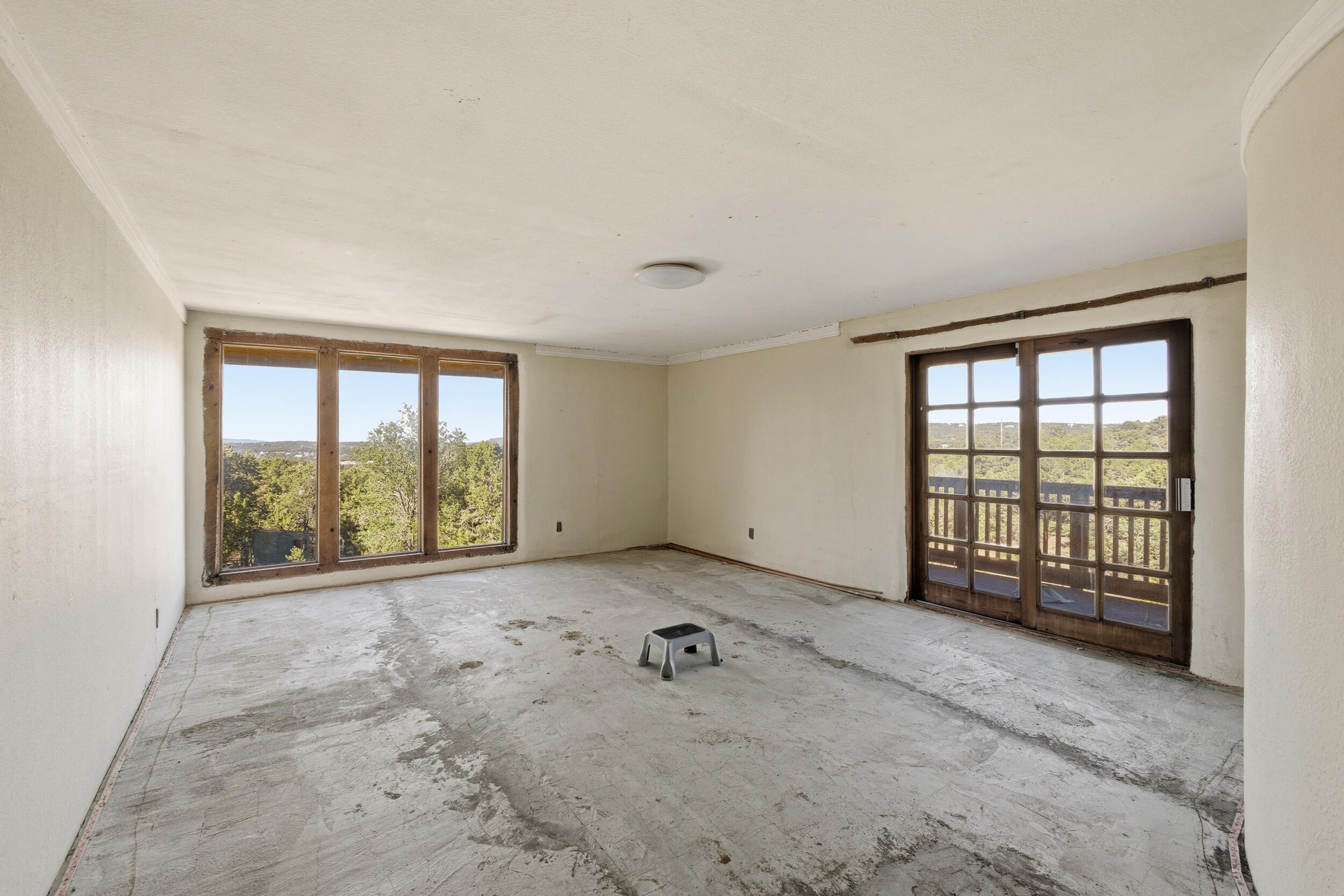 Photo 18 — 11 Longview Drive