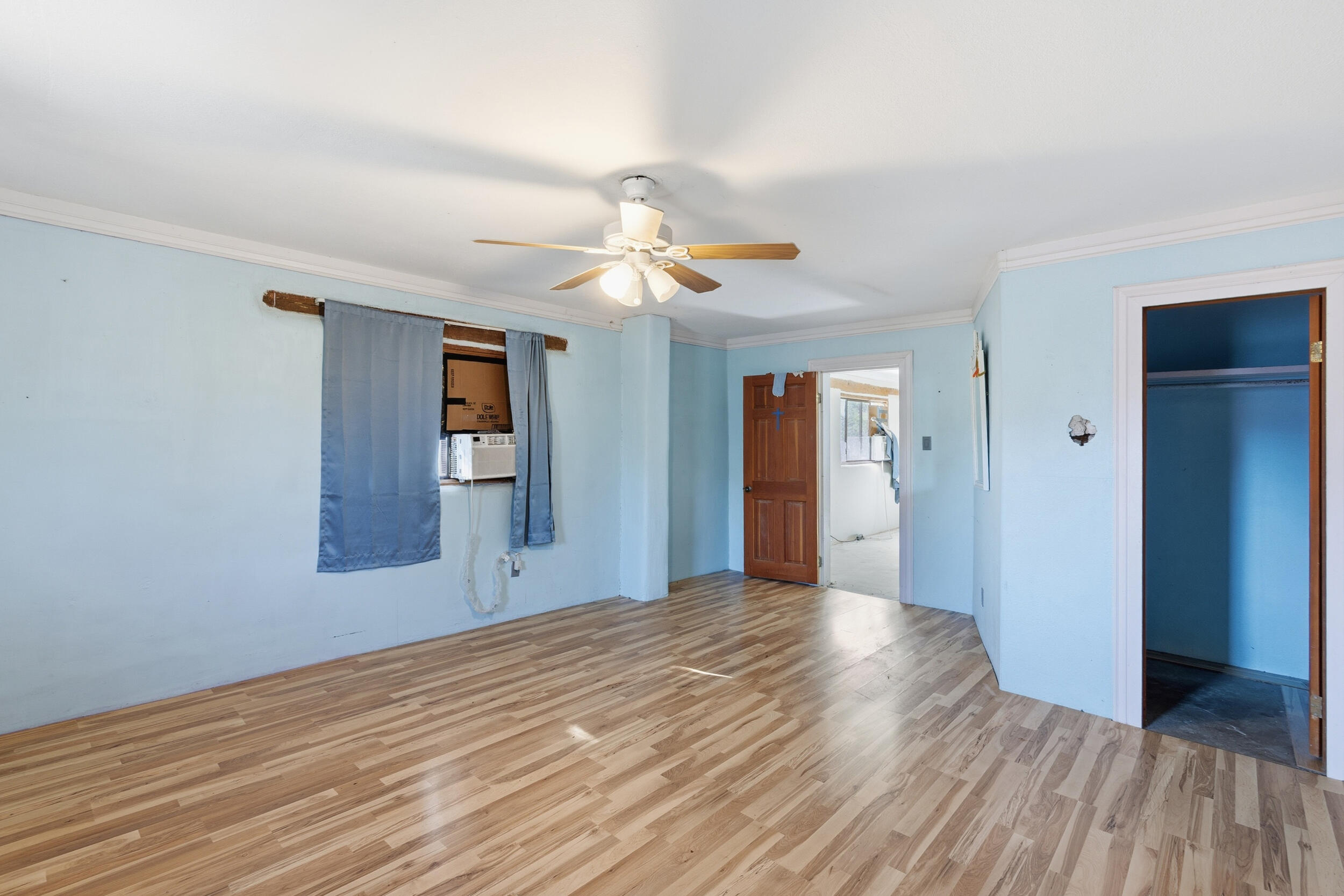 Photo 11 — 11 Longview Drive
