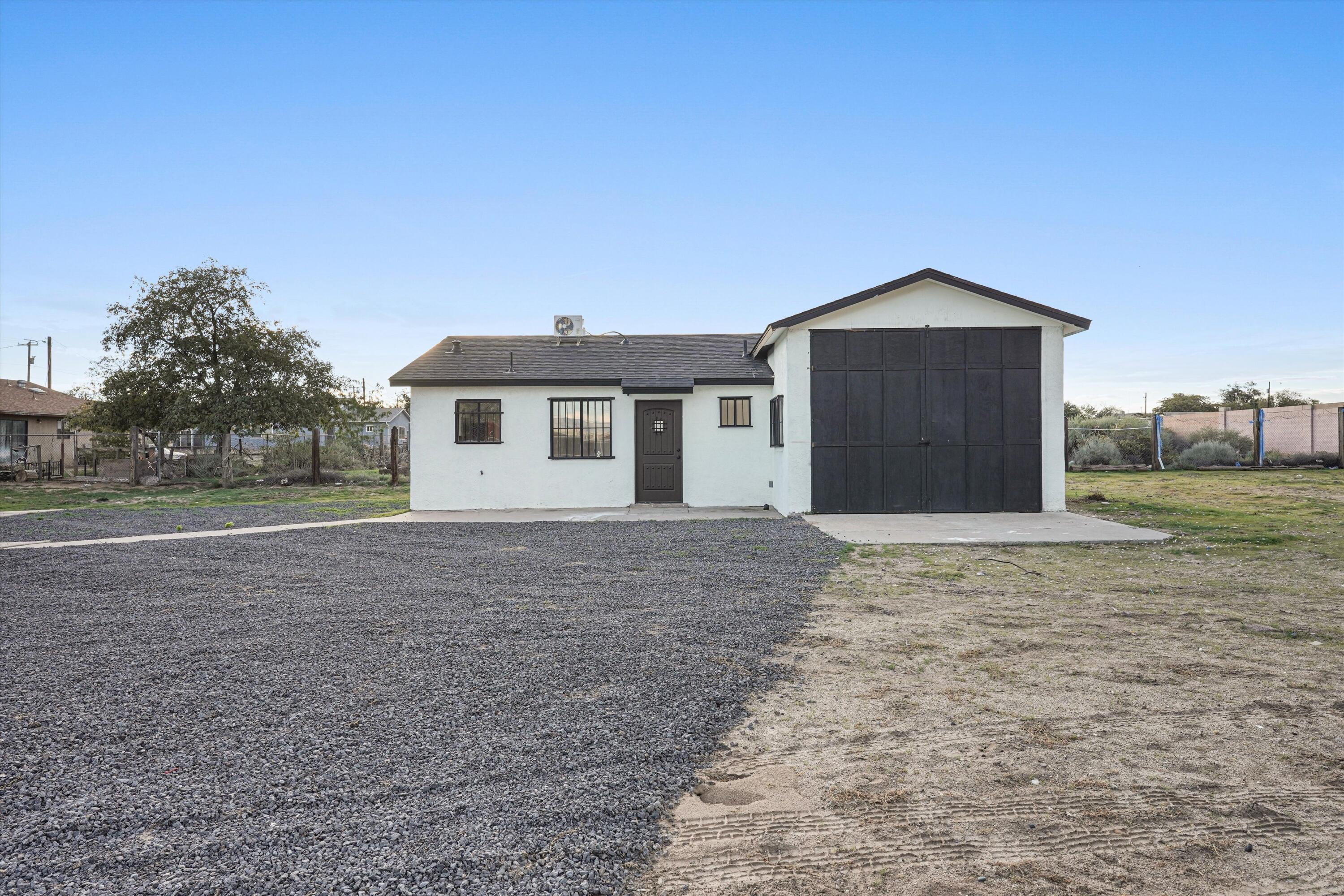 Photo 18 — 5319 Powers Way Road SW