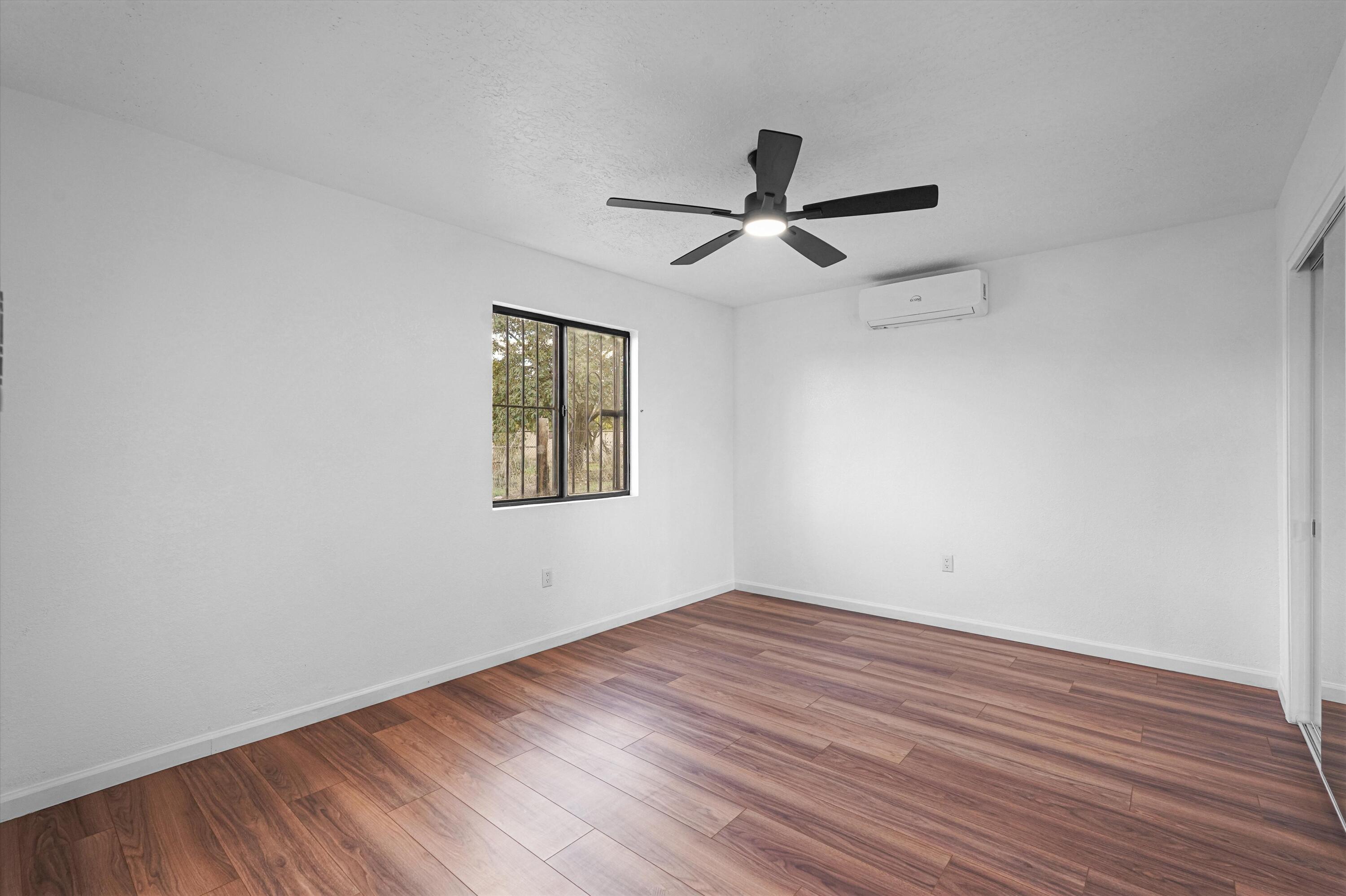 Photo 11 — 5319 Powers Way Road SW