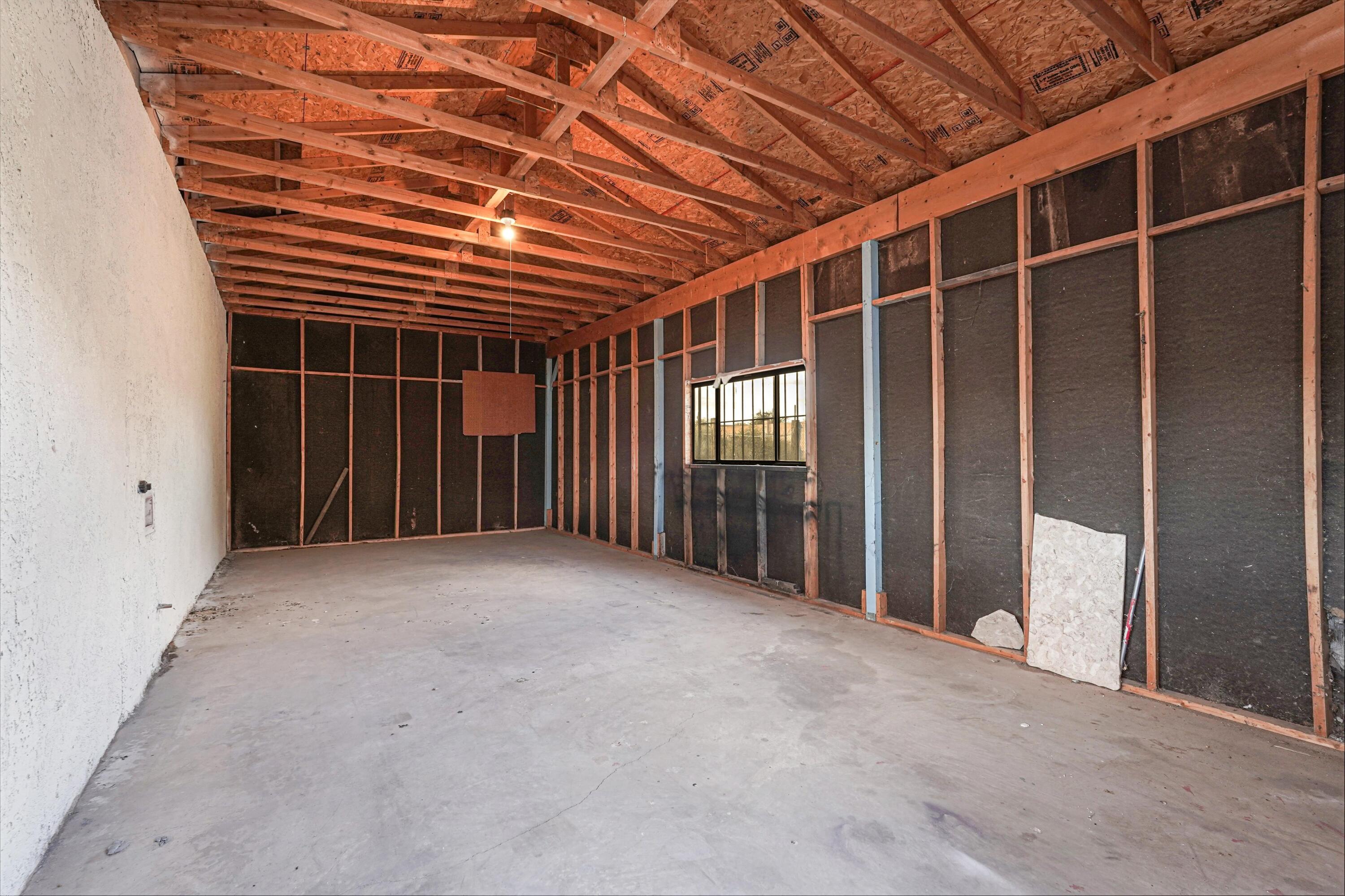 Photo 6 — 5319 Powers Way Road SW