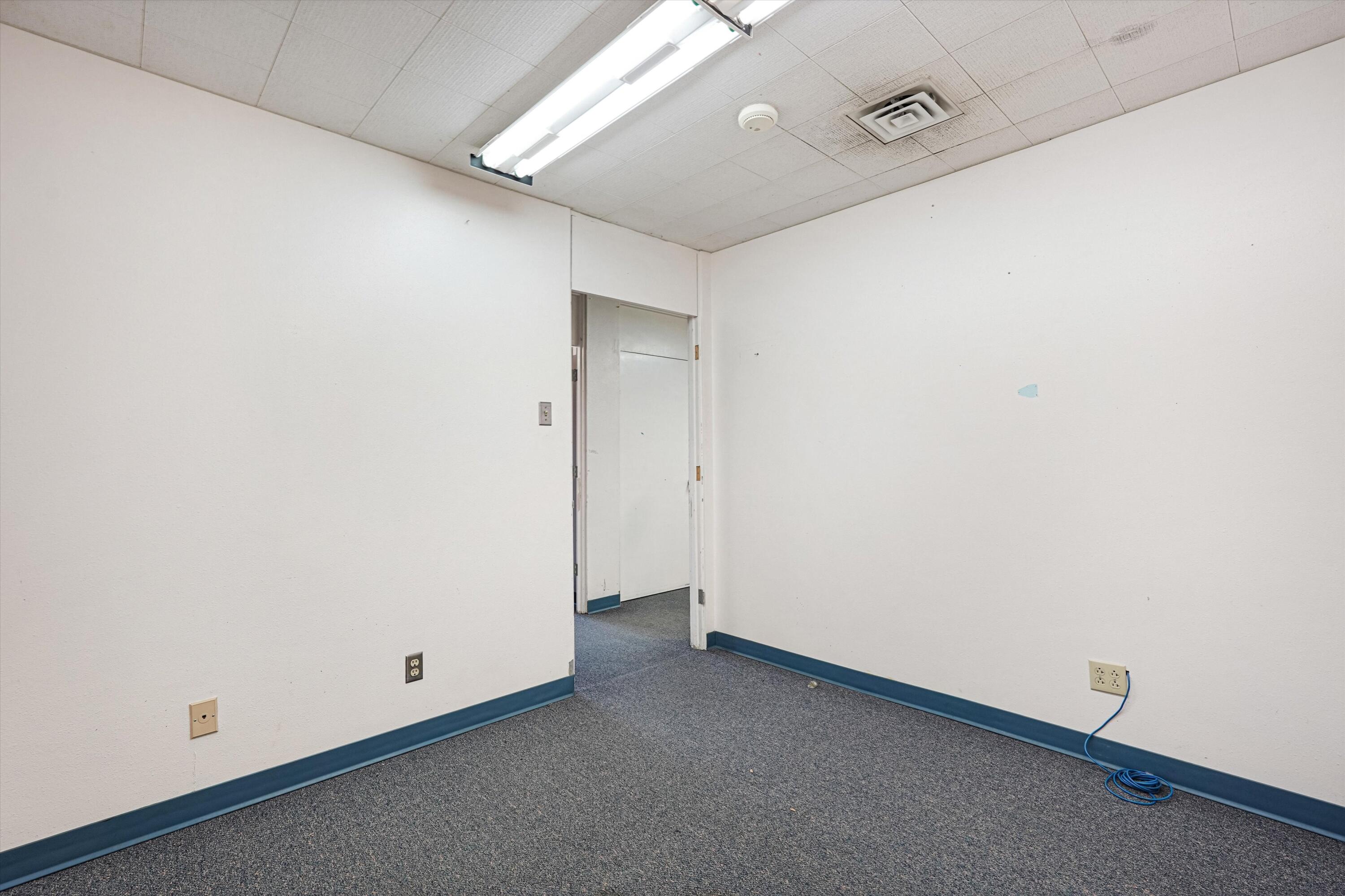 Photo 8 — 712 S 1st Street 102,104