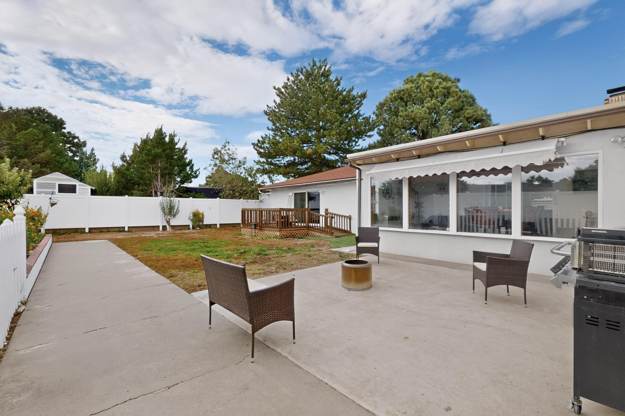 Photo 10 — 7108 Vista Del Arroyo Avenue NE