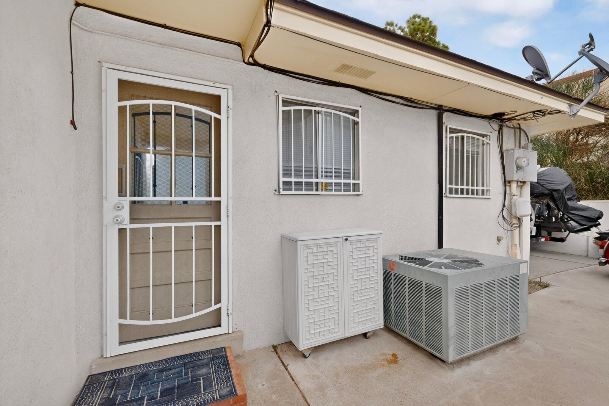 Photo 6 — 7108 Vista Del Arroyo Avenue NE