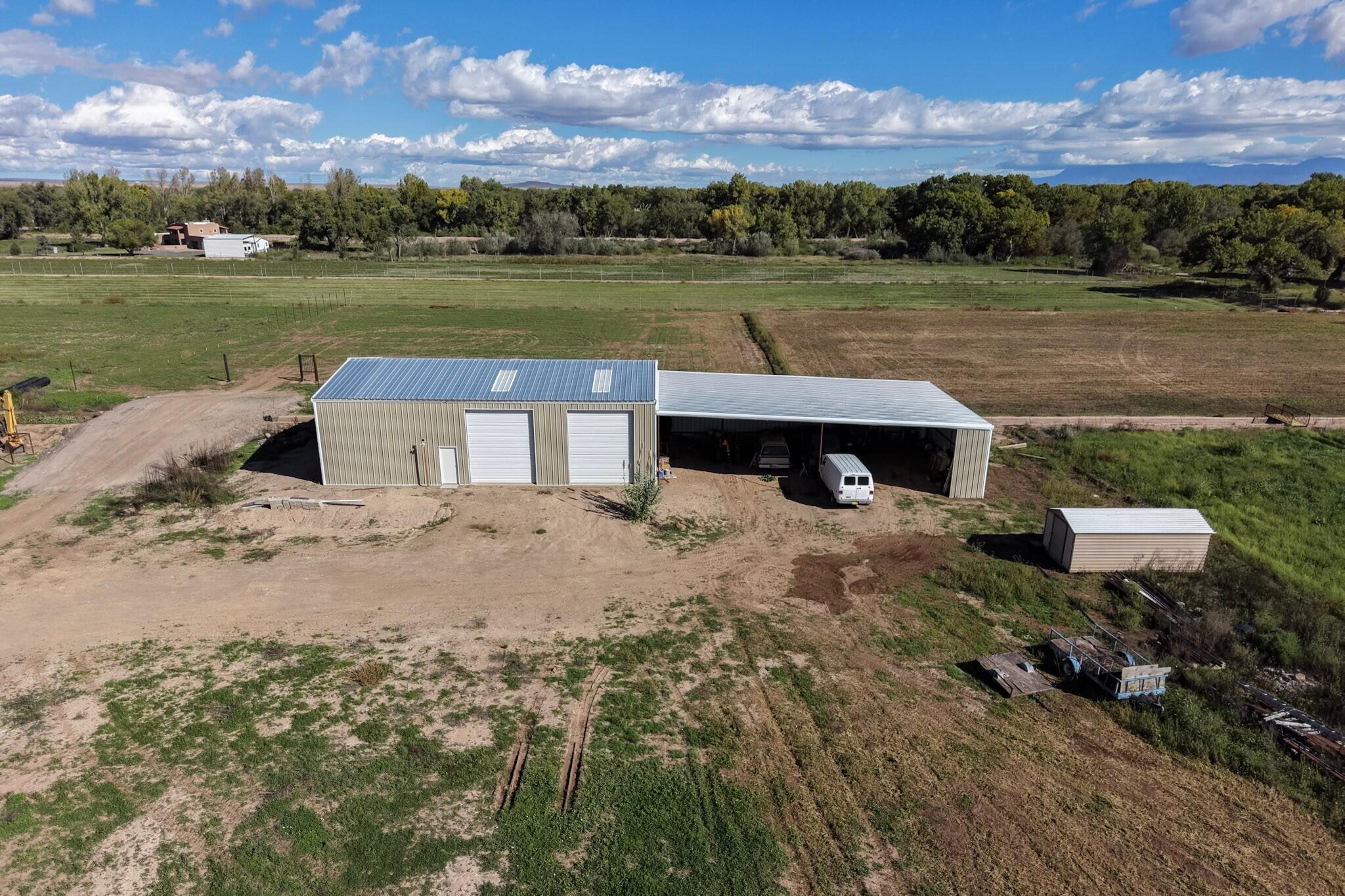 1320 Cinder Lane, Los Lunas, NM 87031