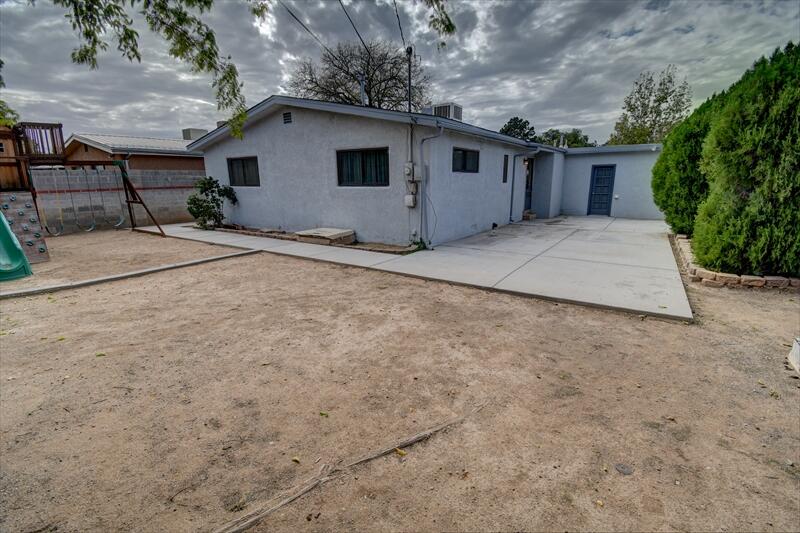 Photo 3 — 1100 Chama Street NE