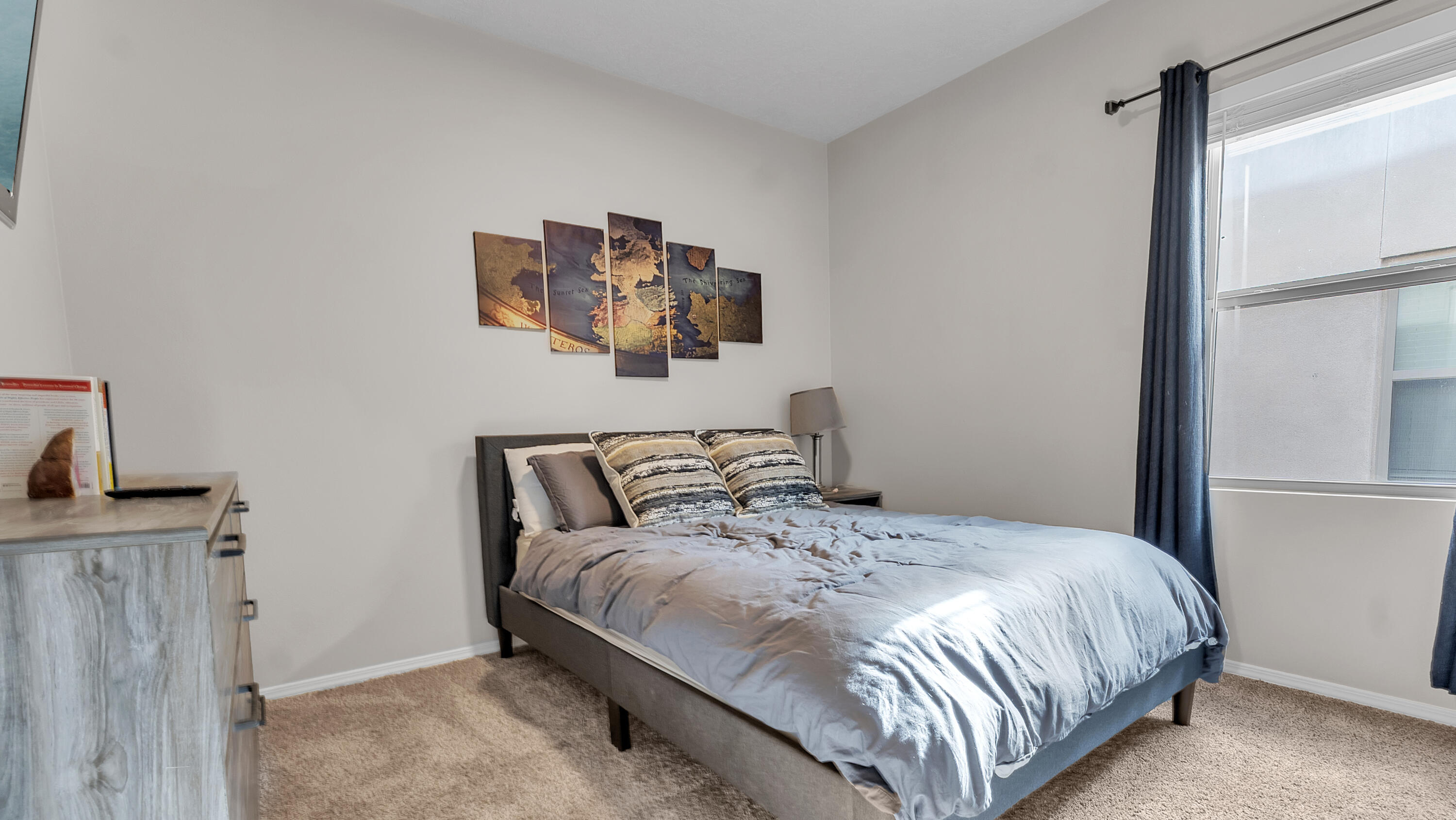 Photo 16 — 6691 Sydney Drive NE